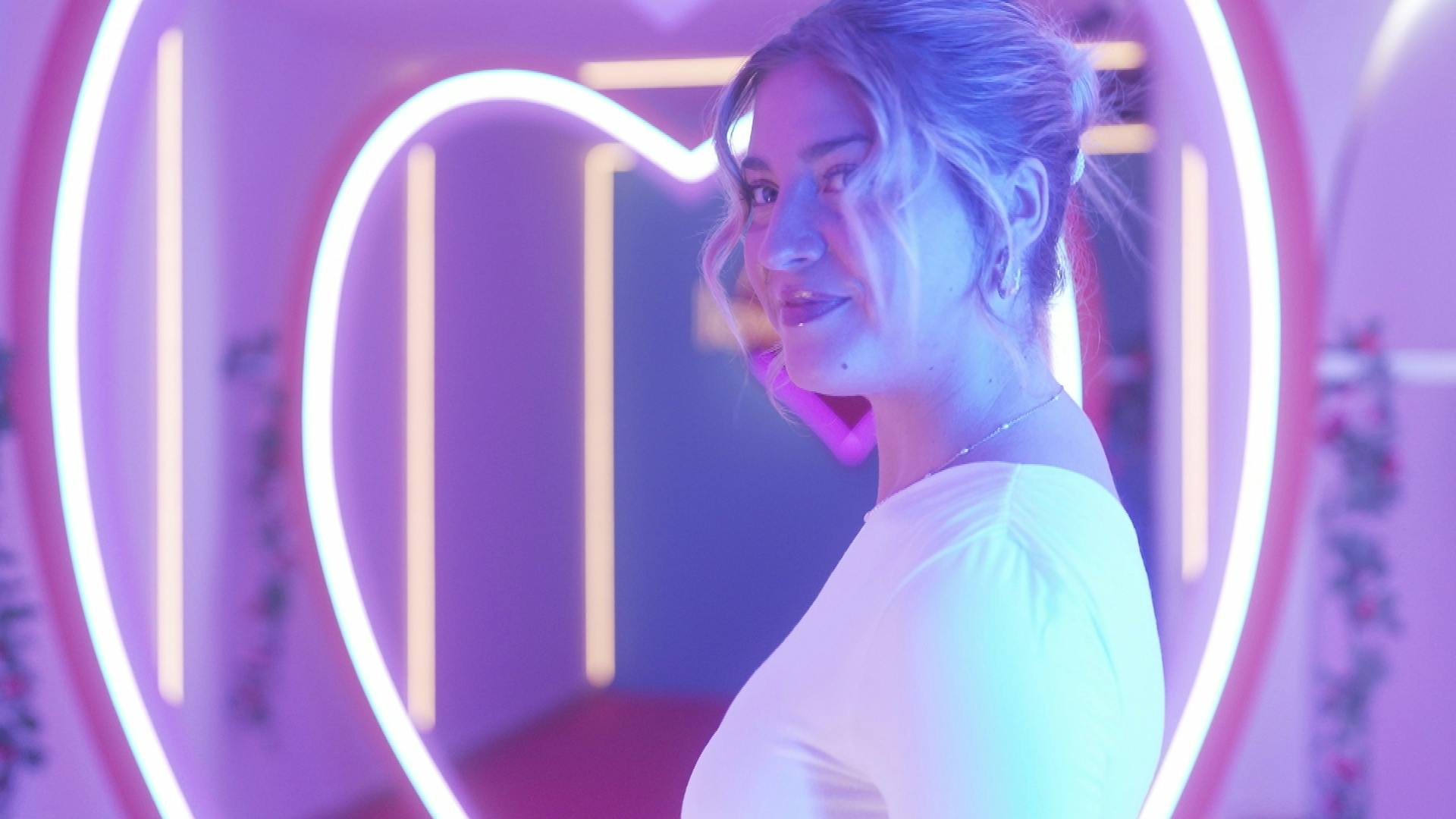 Amalie-Maria, 24, fra Aarhus.