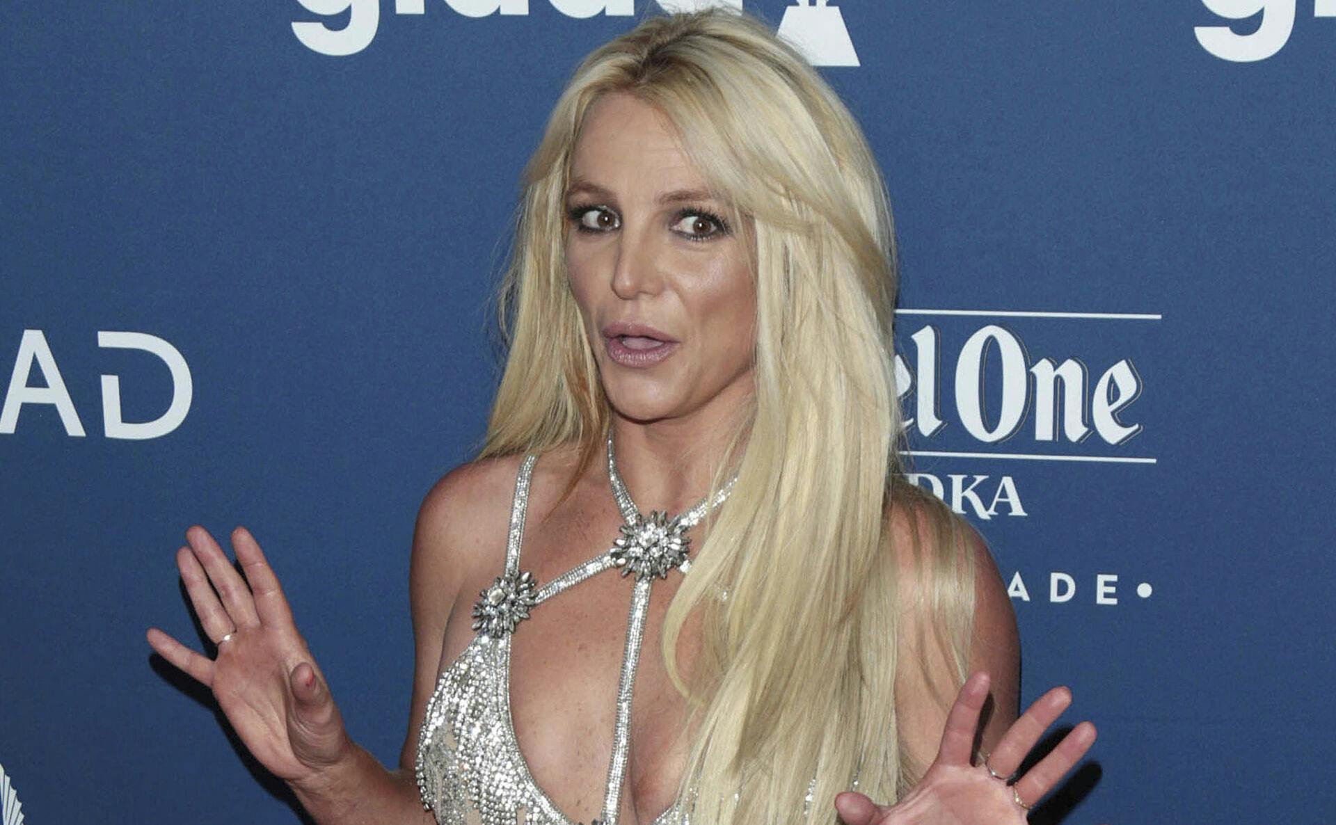 Britney Spears fortsætter sit mystiske Instagram-liv.