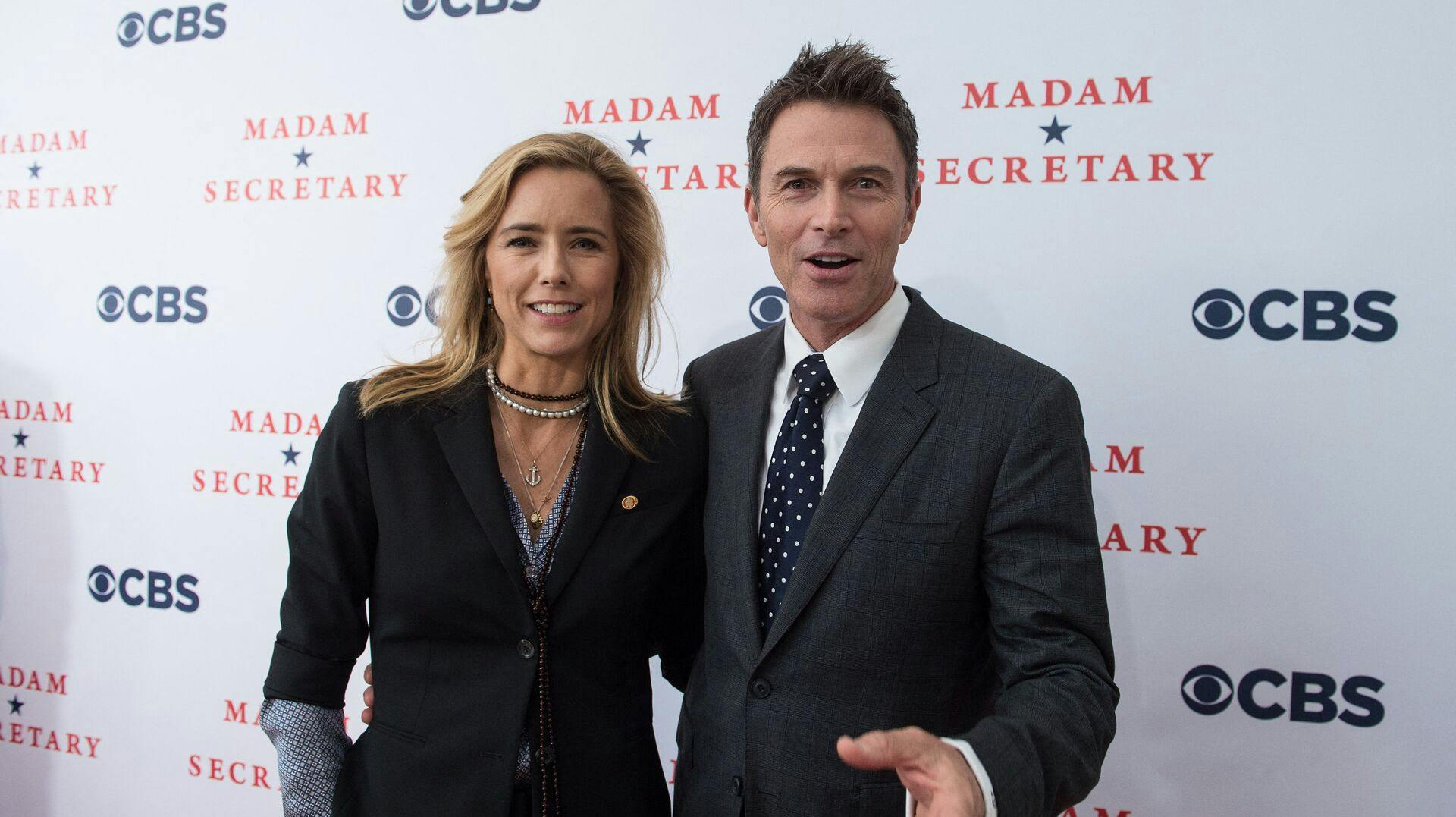 Skuespillerparret Tea Leoni og Tim Daly er blevet gift efter 11 år som kærester.