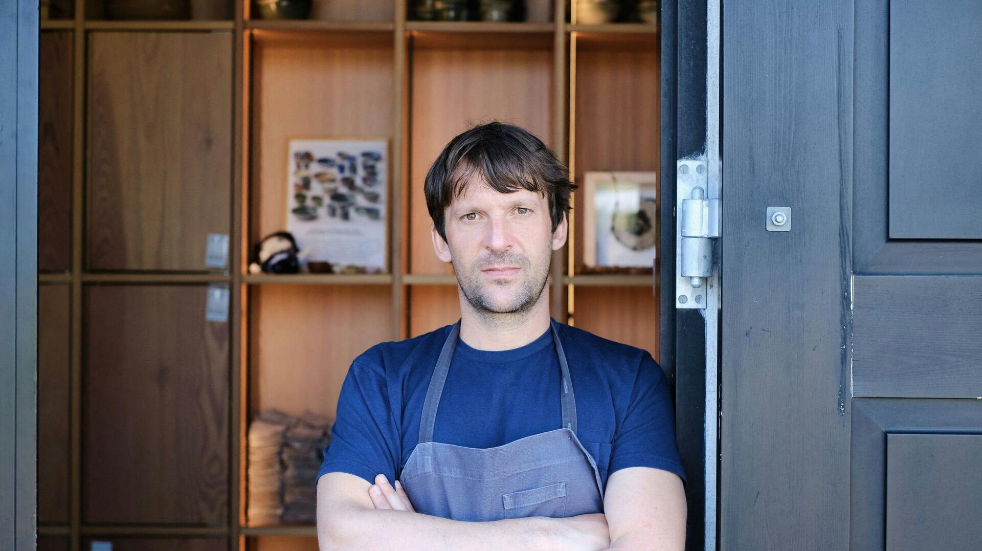 René Redzepi ejer i dag størstedelen af Noma, hvor han også er direktør.