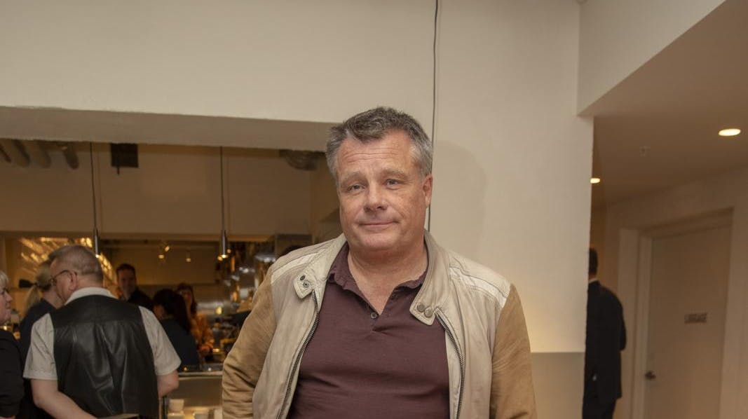 61-årige Peter Warnøe har igen mistet millioner.