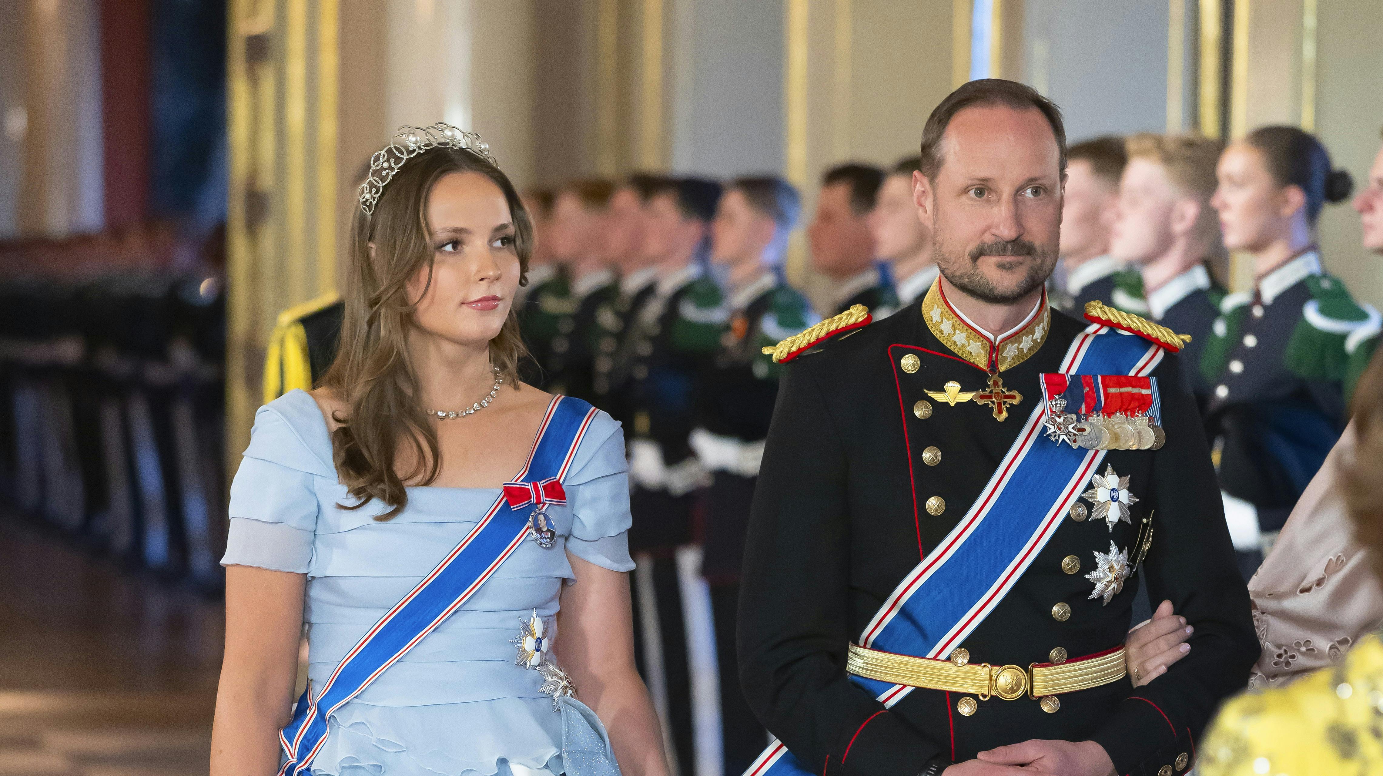 Prinsesse Ingrid Alexandra vakte opsigt med den skinnende gave fra det danske kongepar ved det nyligt overståede statsbesøg.