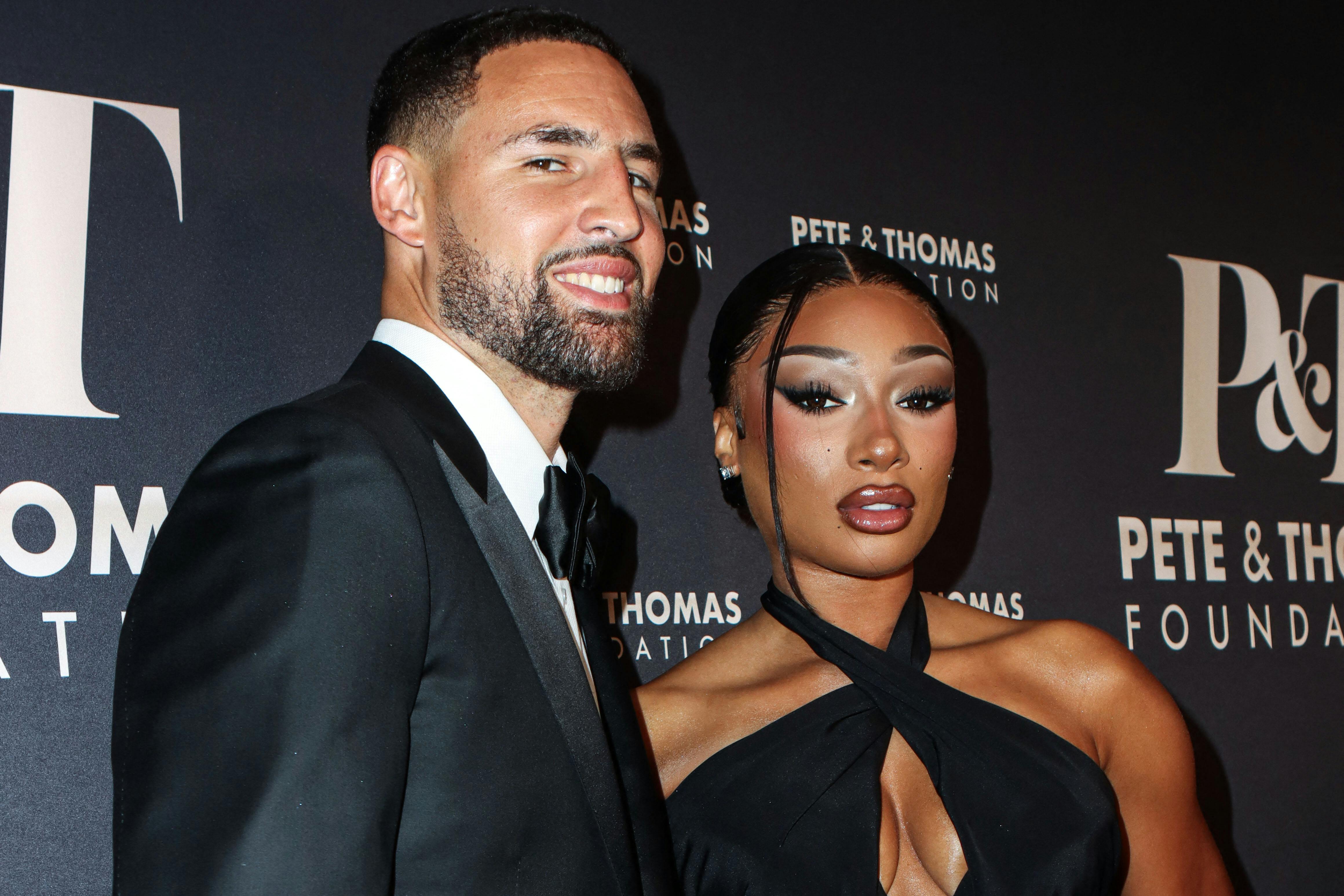 Onsdag aften bekræftede Megan Thee Stallion og Klay Thompson, at de danner par.