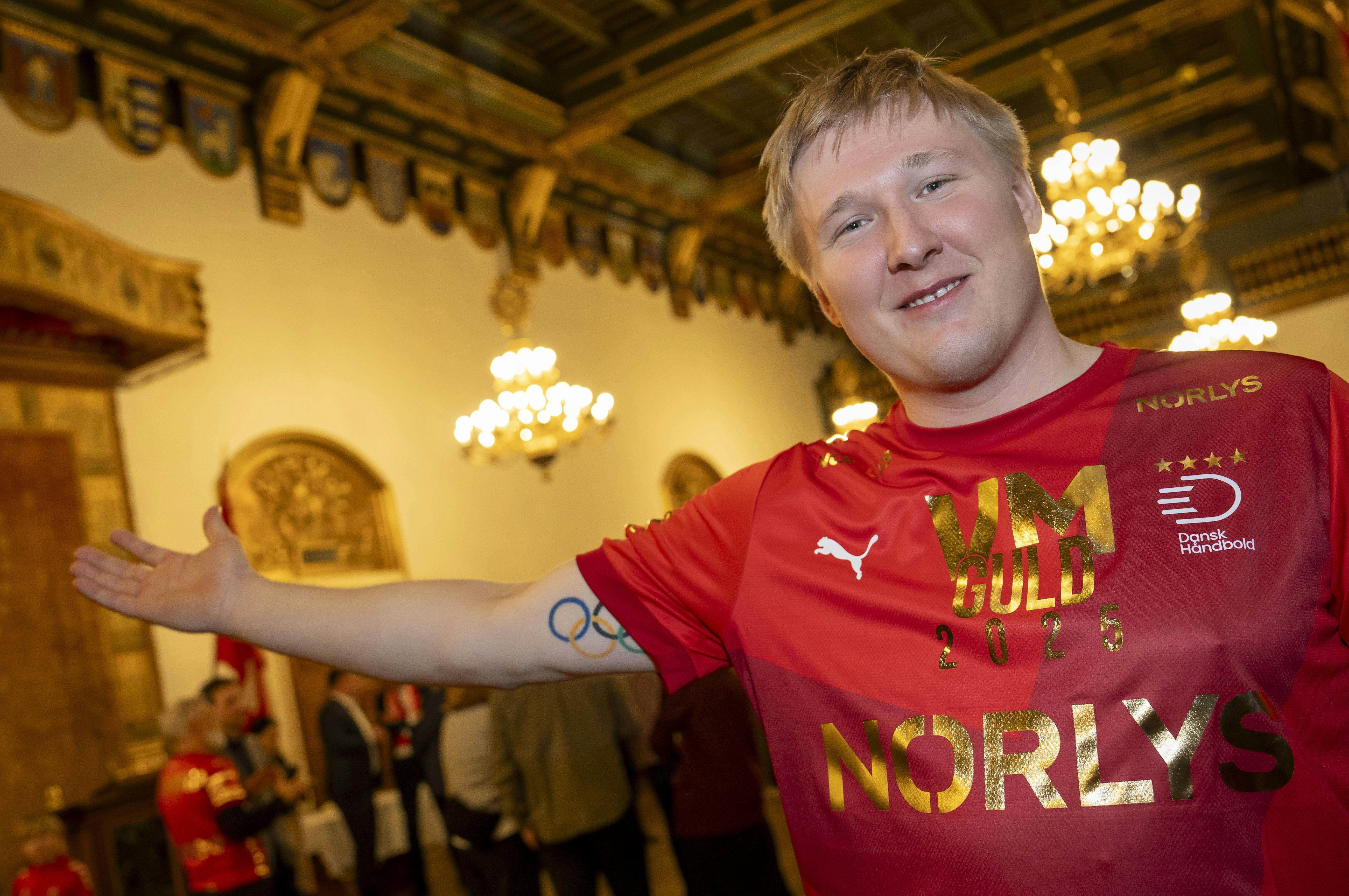 Emil Nielsen skal efter denne sæson vogte buret i den ungarske storklub Veszprem. 