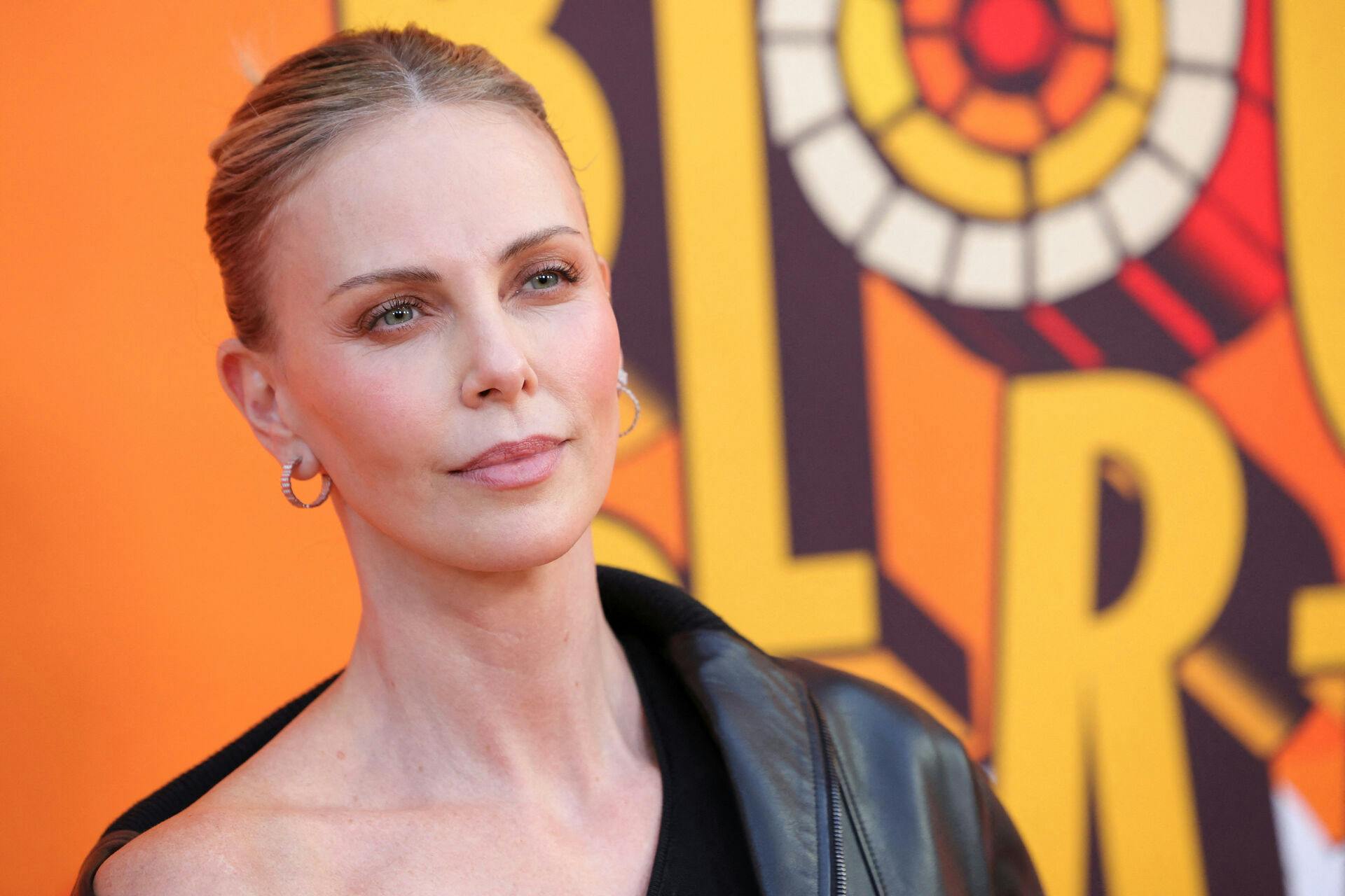 Charlize Theron er blandt de mange stjerner, der næste kan opleves i "The Odyssey".