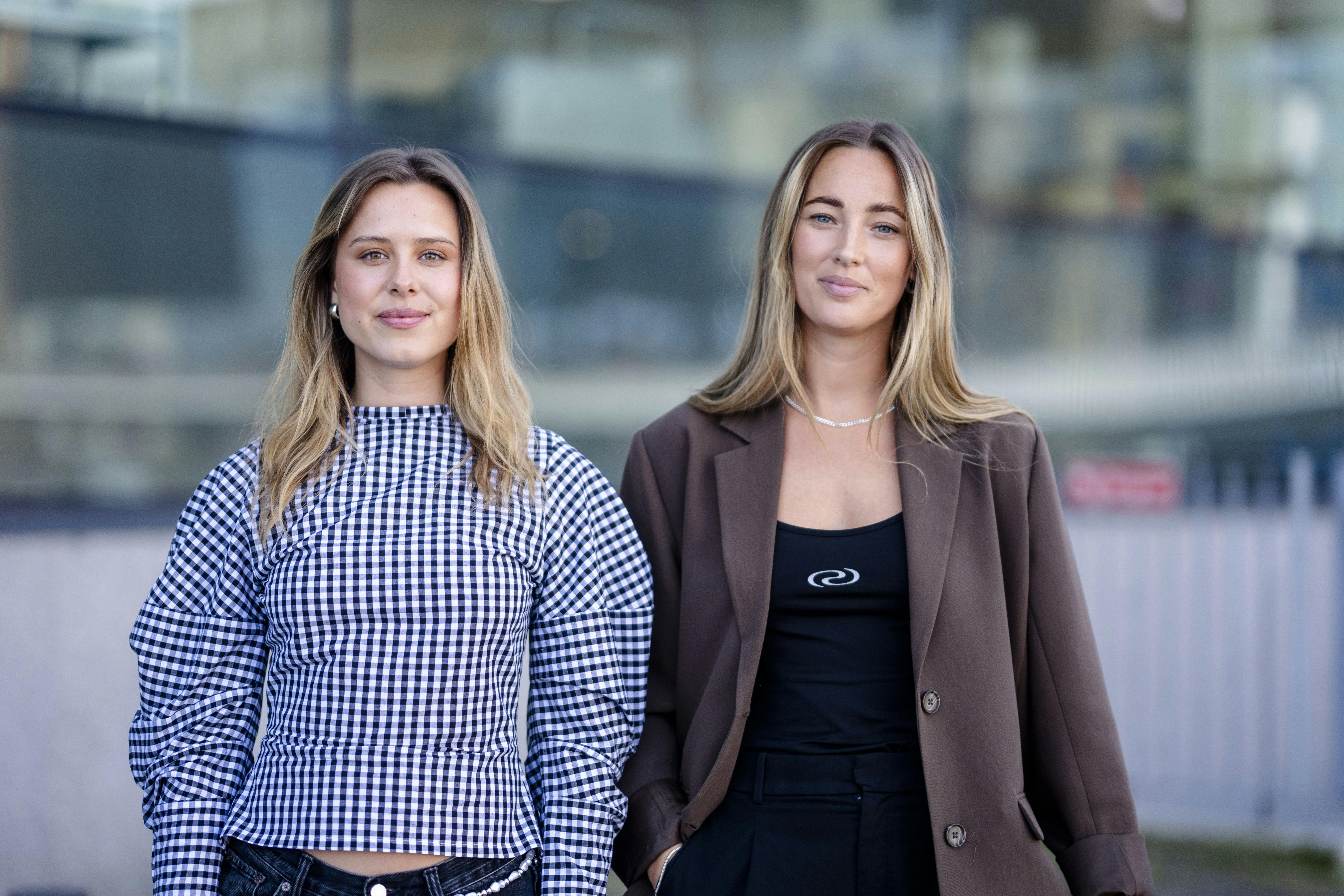 Emma Sofie Nielsen og Mai Cermeno valgte bejlerne Victor Emil og Alexander. Begge kvinder måtte dog stoppe forholdet, da de kom hjem. Det gik simpelthen for stærkt.