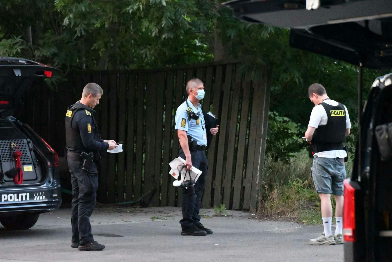 En 32-årig mand mistede livet under et skyderi i Tingbjerg søndag aften. To personer blev såret i skyderiet.