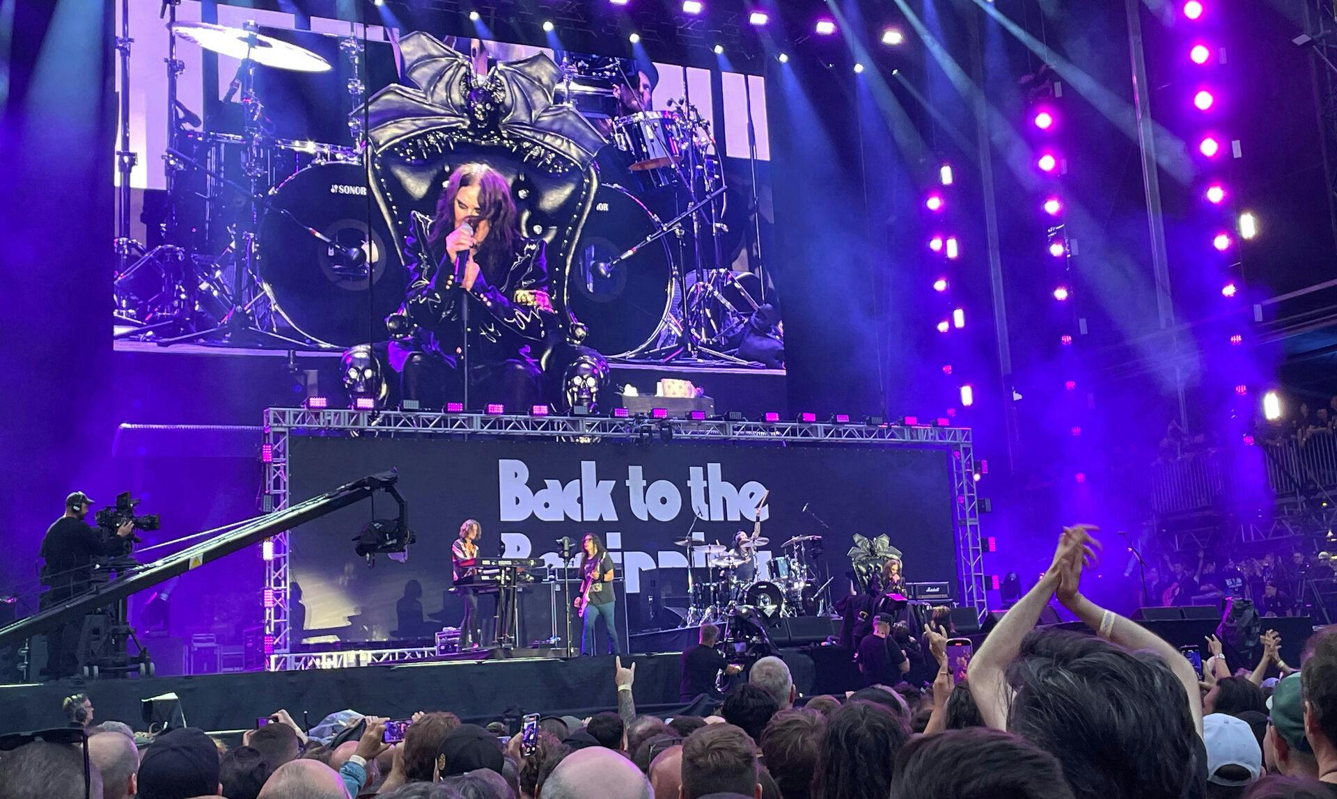 Ozzy Osbourne var på scenen få uger før sin død.