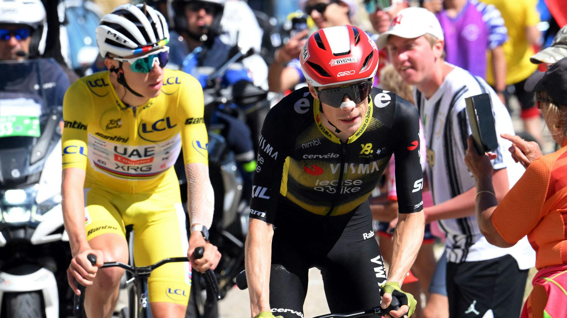 Det er ikke lykkes Jonas Vingegaard at tage tid på Tadej Pogacar under årets Tour de France. Og det kommer heller ikke til at ske, mener Brian Holm.