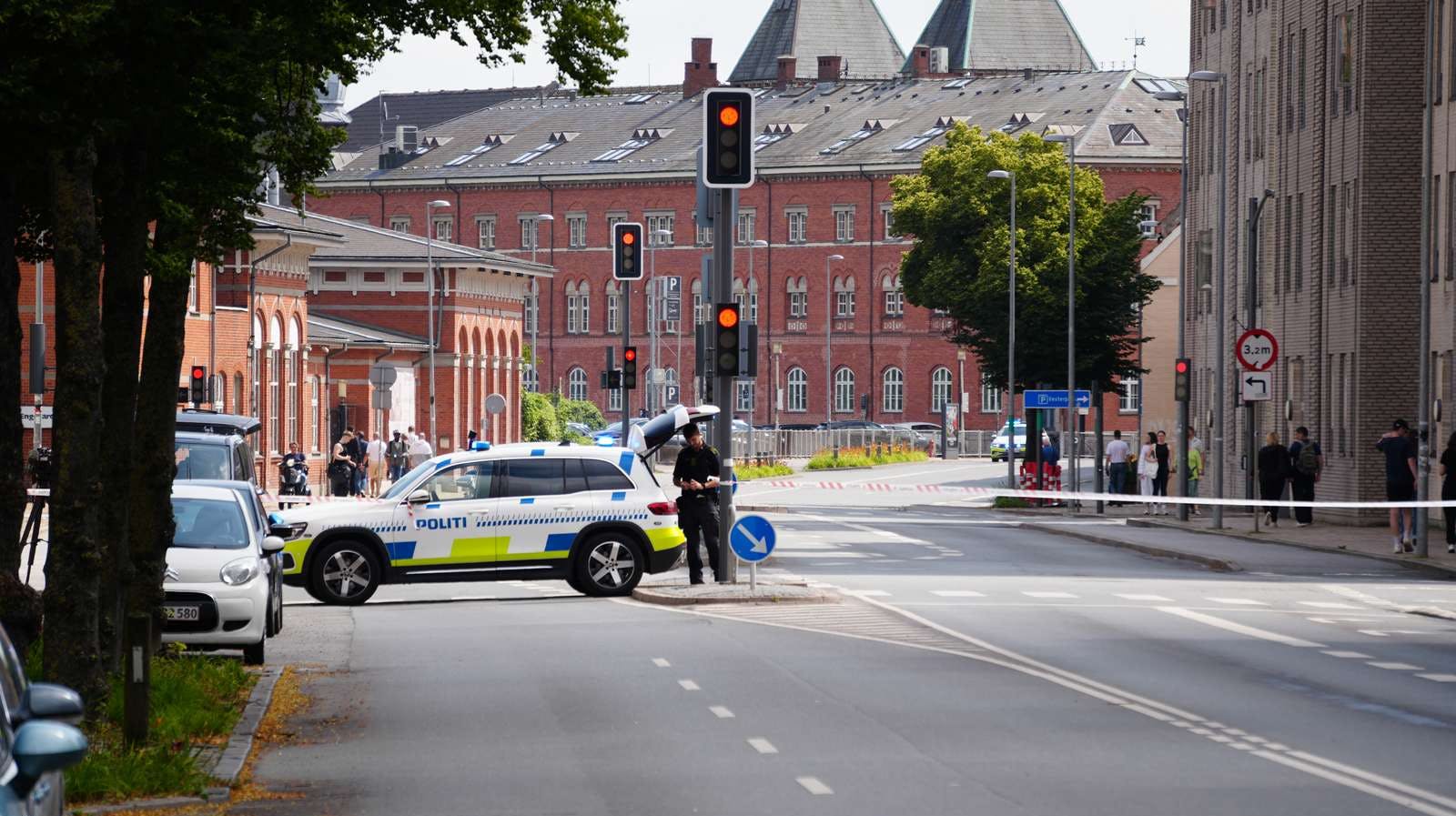 Alle medarbejdere hos TV 2 måtte lade sig evakuere torsdag, efter at kanalen havde modtaget en bombetrussel på mail.