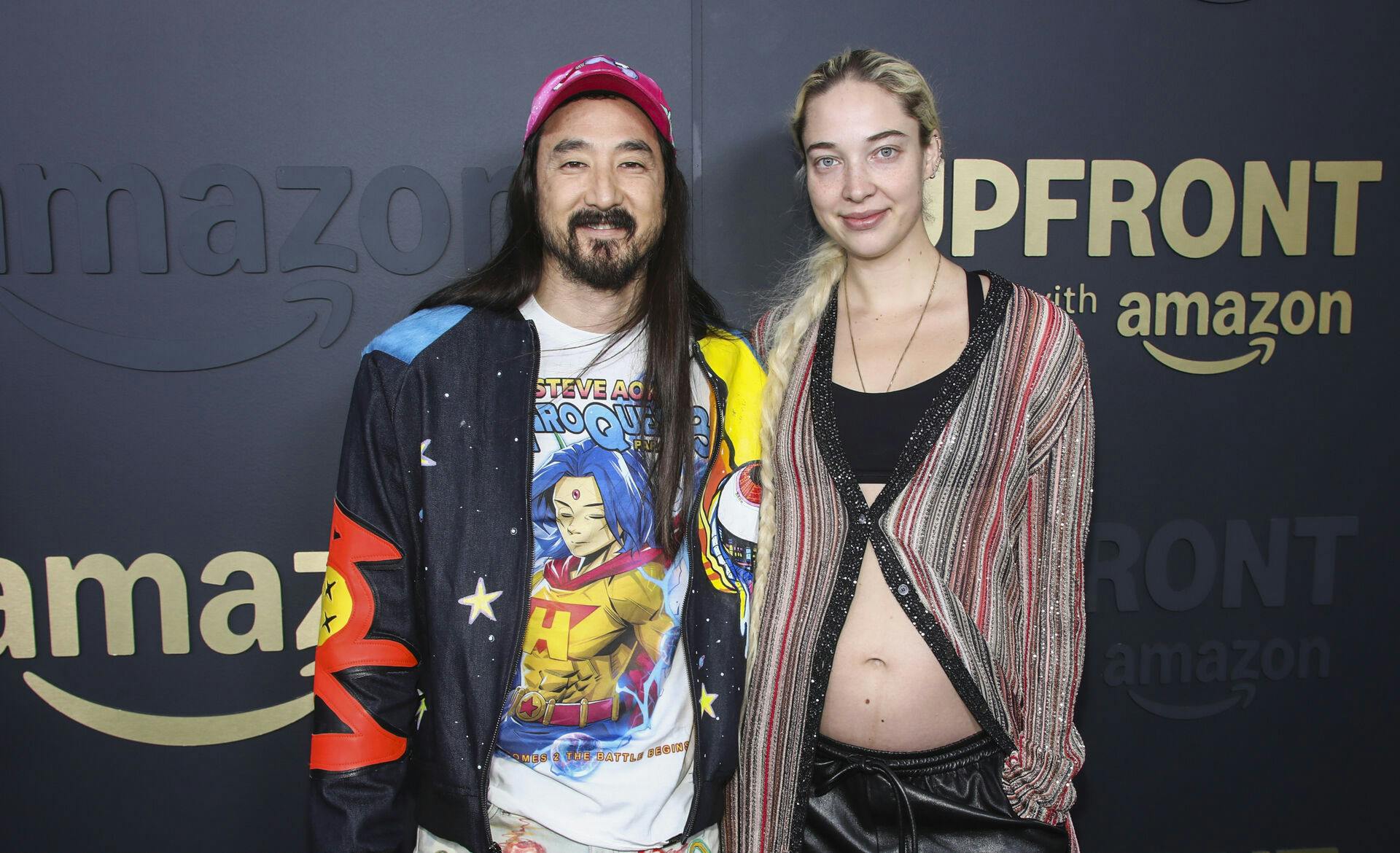 Steve Aoki med hustruen Sasha Sofine.
