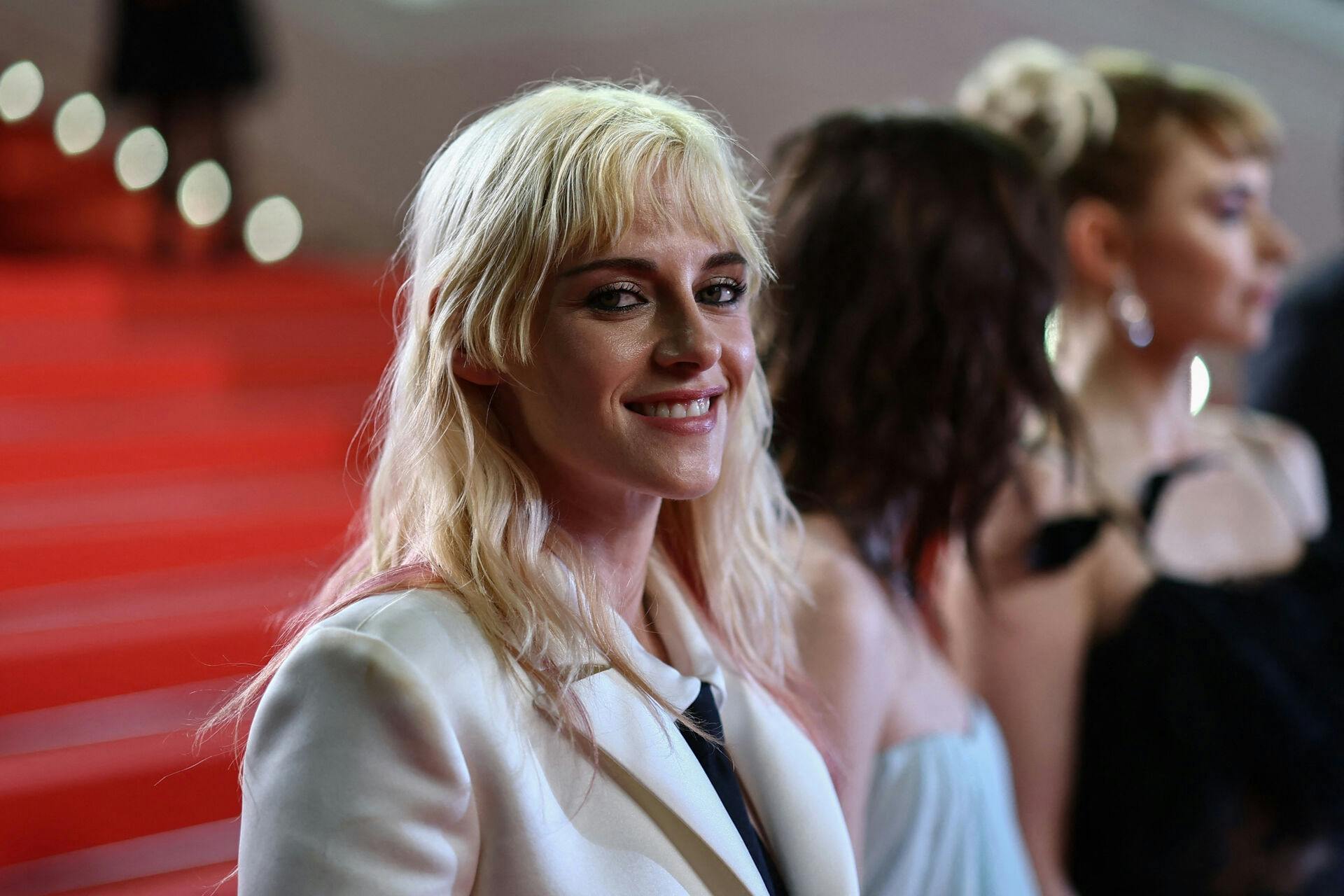 Director Kristen Stewart of the film "The Chronology of Water" in competition for the category Un Certain Regard, poses on the red carpet during arrivals for the screening of the documentary film "Bono: Stories of Surrender" presented as part of Special Screenings at the 78th Cannes Film Festival in Cannes, France, May 16, 2025. REUTERS/Stephane Mahe TPX IMAGES OF THE DAY