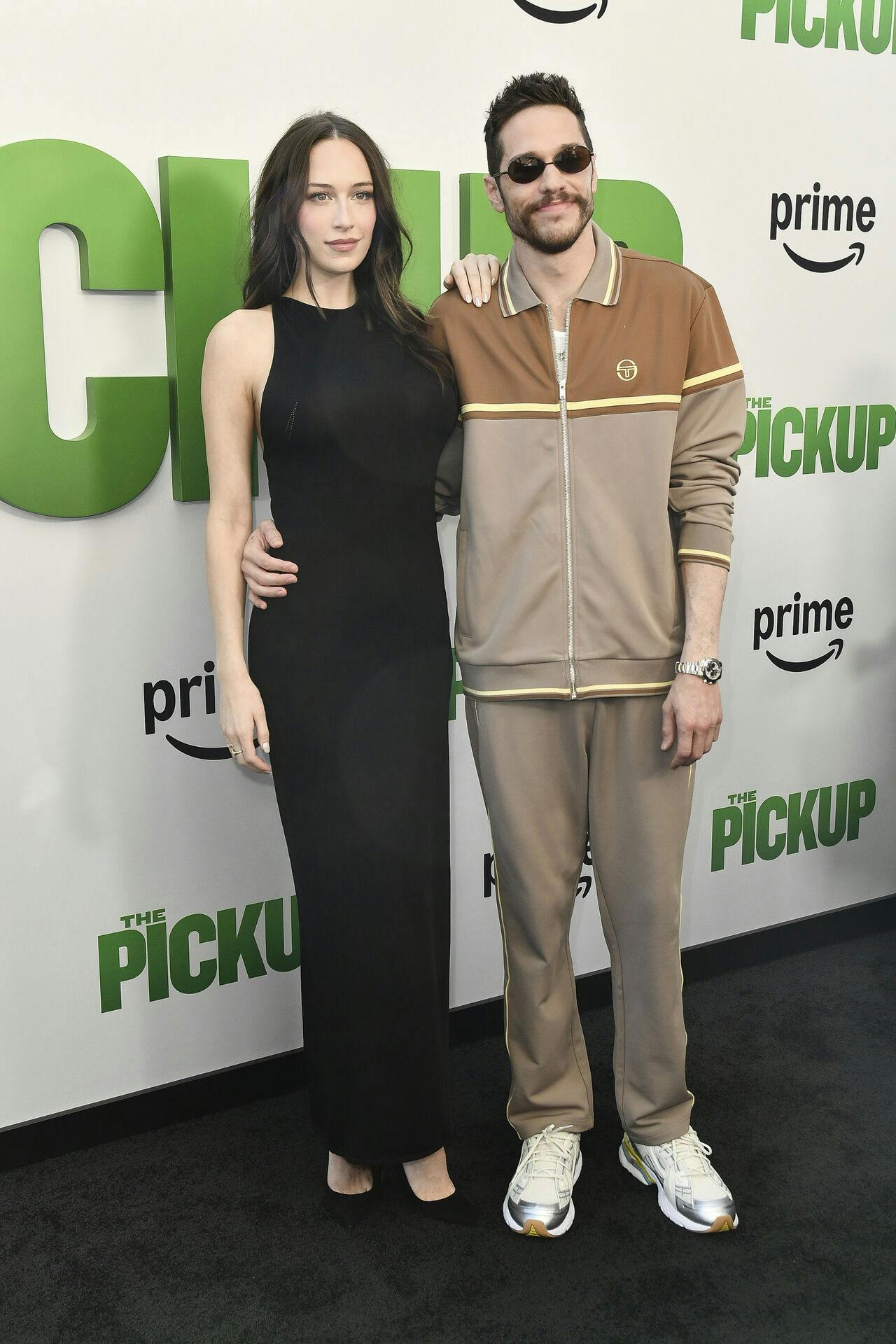 Pete Davidson og kæresten Elsie Hewitt.
