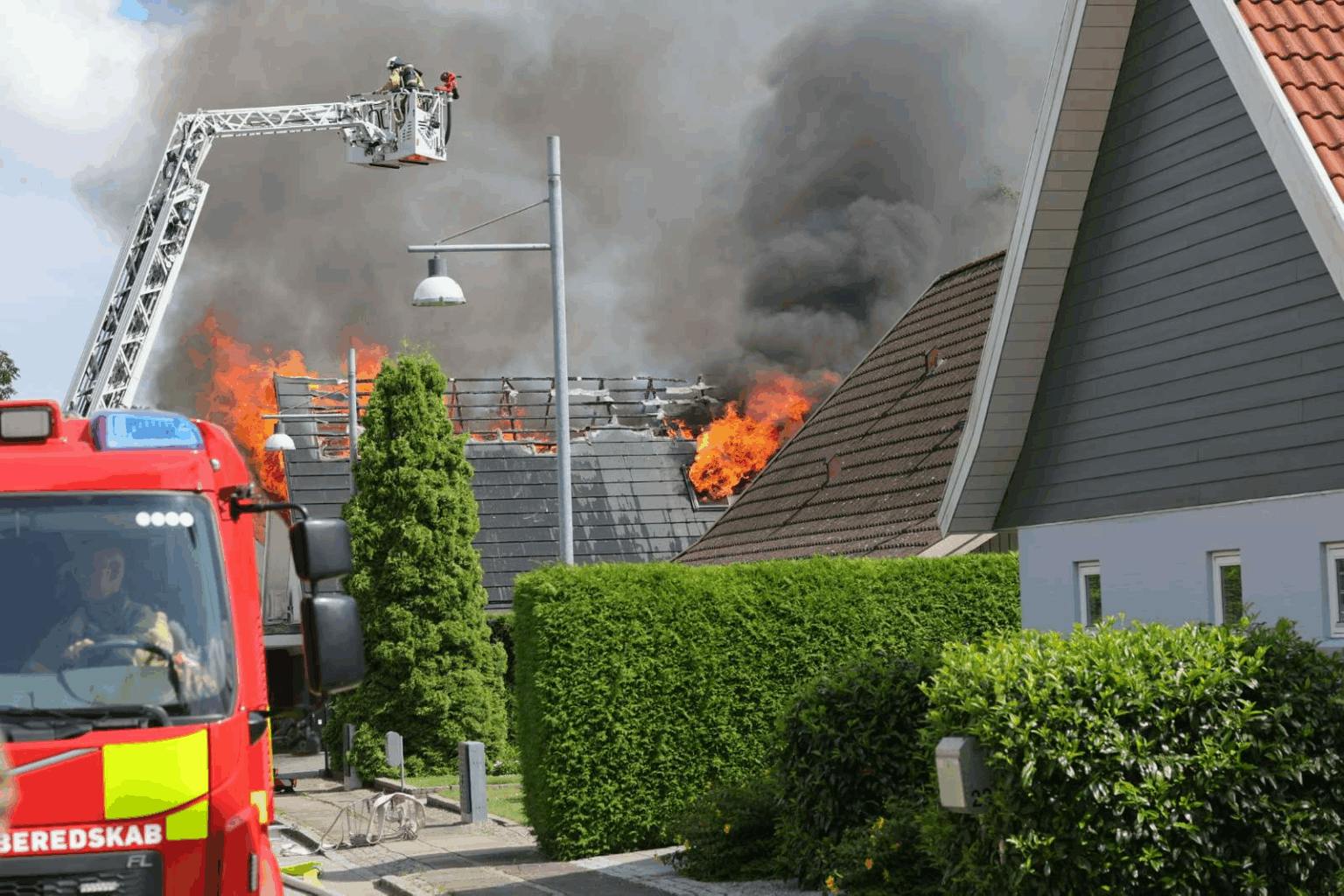 https://imgix.seoghoer.dk/2025-07-28/Brand-Ejbytoften%2C-Glostrup-28.-juli-2025.png