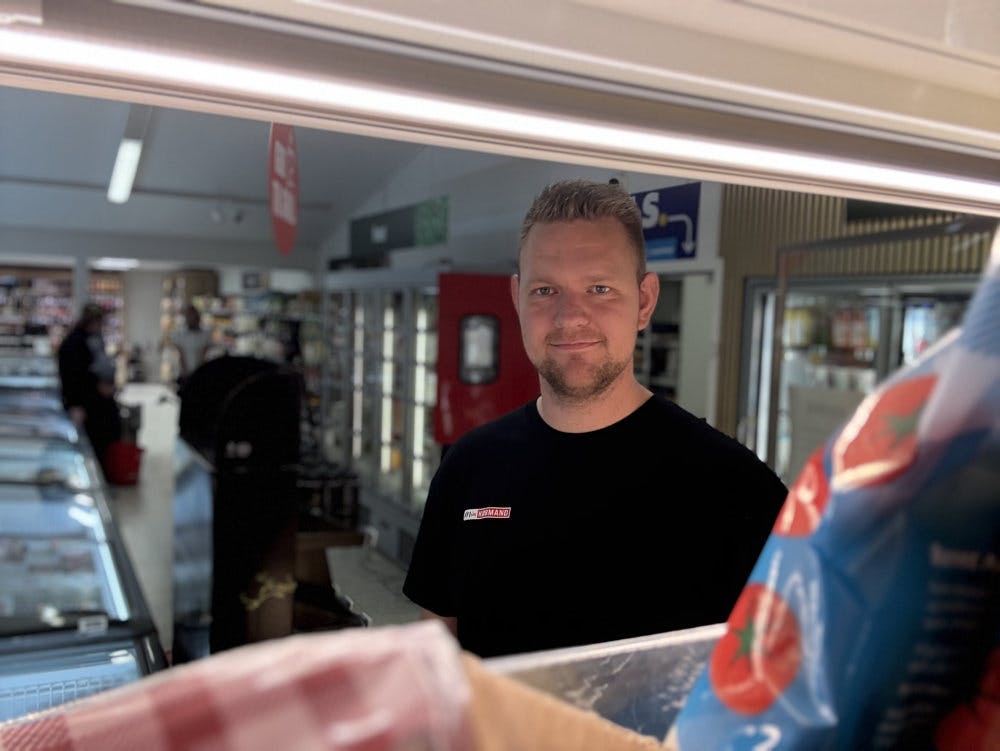 Frederik Schmidt fortæller, at han stort set kun har modtaget positive henvendelser på baggrund af sit opslag, og nogle endda har tilbudt at lave en indsamling til ham, hvis det ender med en bøde. 