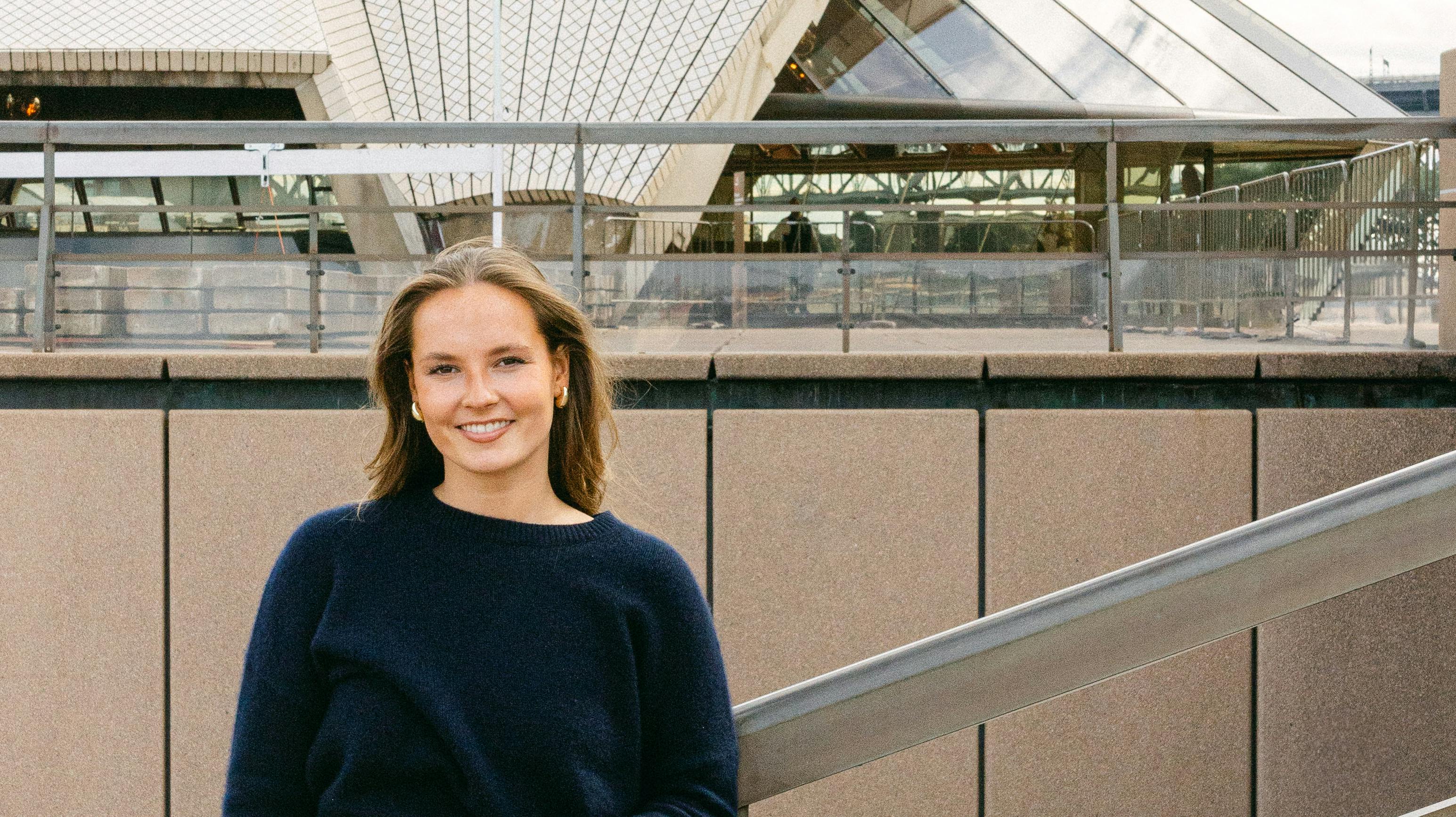 Langt fra slotte og officielle pligter får Ingrid Alexandra nu tre år til at finde sig selv og måske en ny side af livet her i Sidney.