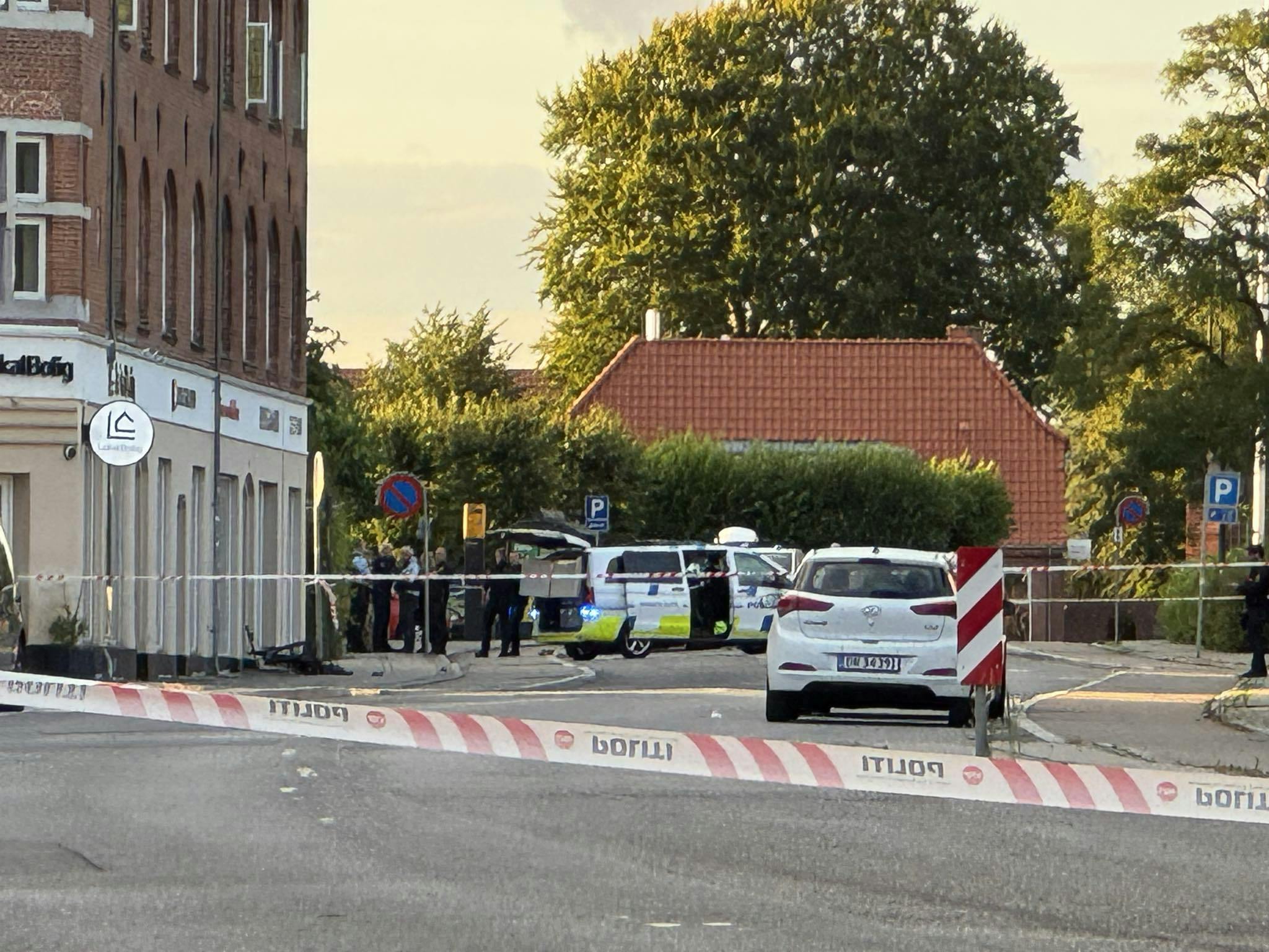 Skyderiet skete midt på Gentoftegade.