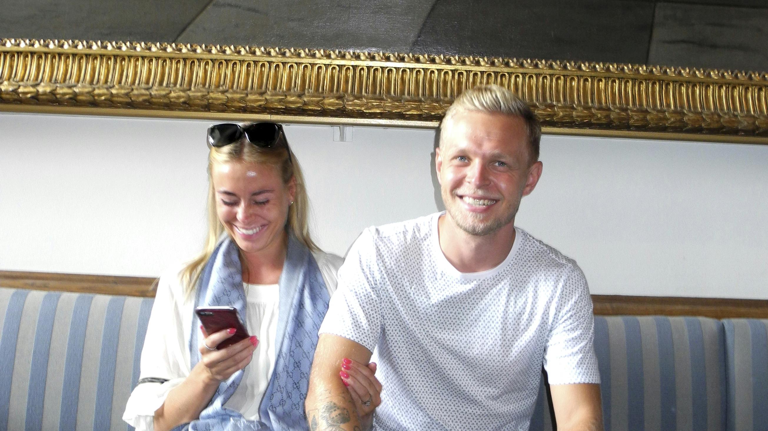 Kevin Magnussen går ind i fodboldklub.