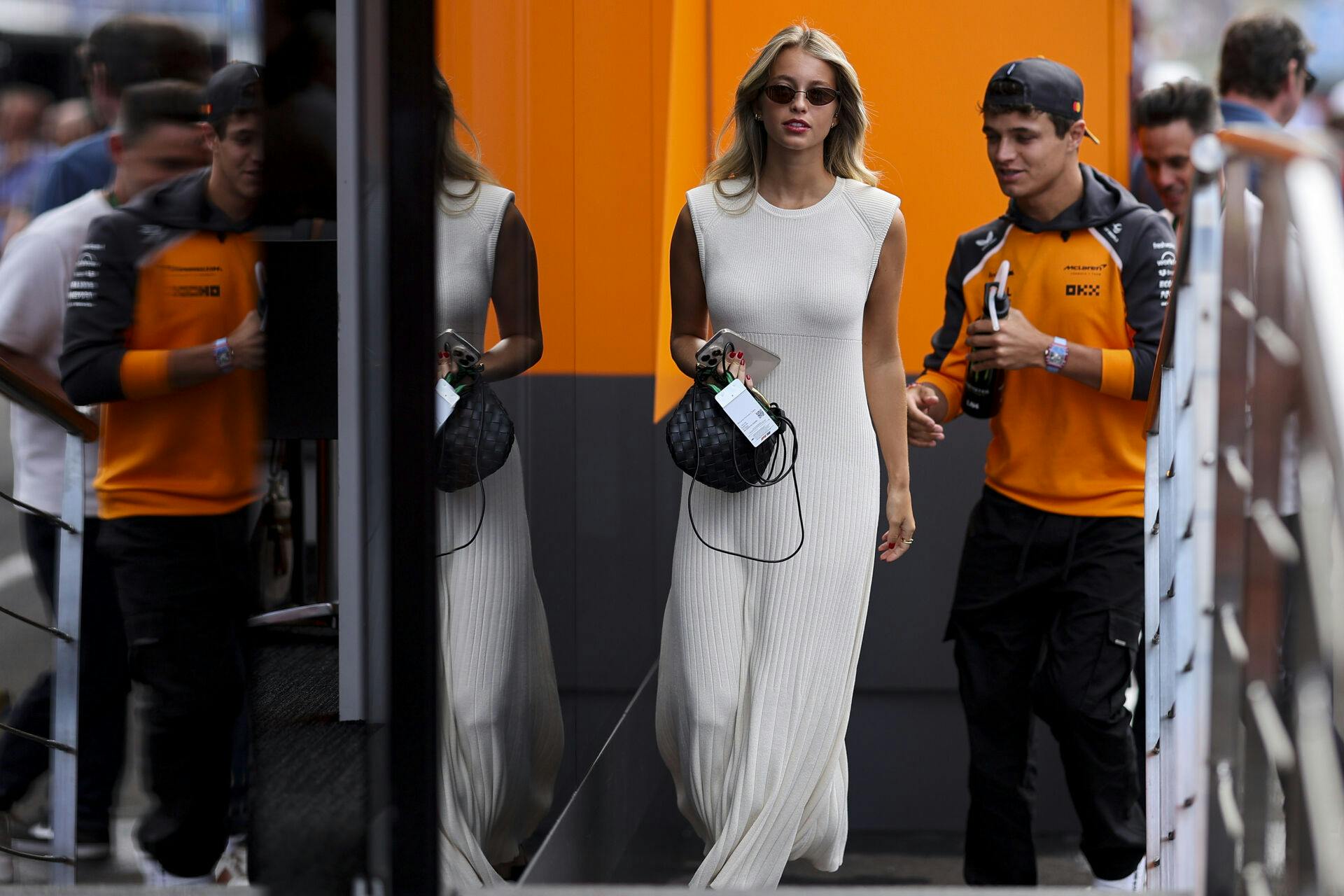 August 2, 2025, Budapeste, Hungary: Lando Norris of Great Britain and McLaren and Portuguese model Margarida Corceiro , Qualifying, F1 Grand Prix of Hungary, am 02. August 2025 in Budapeste, Hungary. (Foto von Diogo Cardoso/DeFodi Images)..Lando Norris of Great Britain and McLaren and Portuguese model Margarida Corceiro , Qualifying, F1 Grand Prix of Hungary, Hungaroring on August 2, 2025 in Budapeste, Hungary. (Credit Image: © Diogo Cardoso/DeFodi via ZUMA Press)