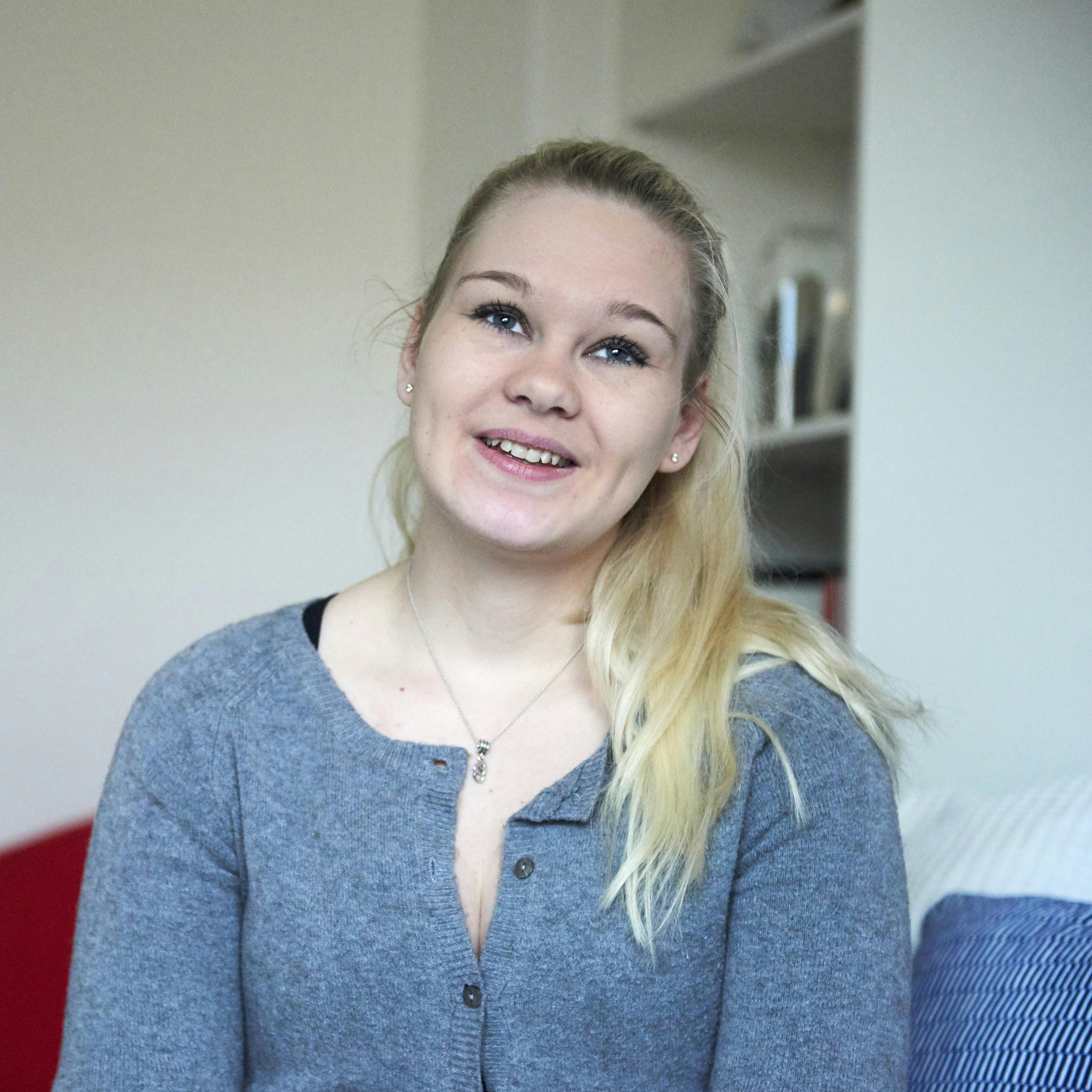 Kia Sødergreen har i en lang periode hverken set eller krammet sin søn - men nu har hun det langt om længe så meget bedre, at hun hun og Marcus har genoptaget kontakten.