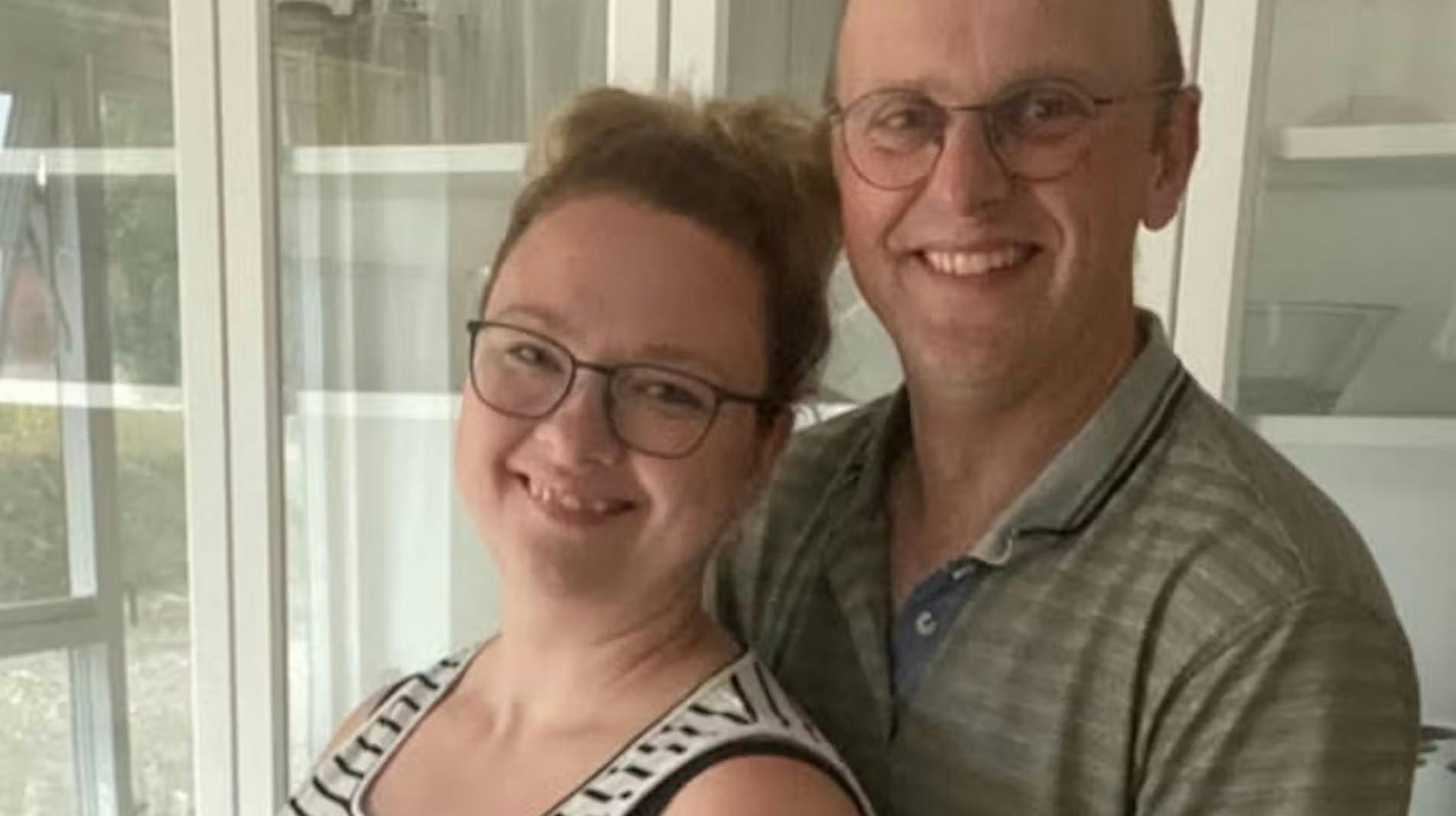 Svend Hansen med sin kæreste og kommende mor til hans barn, Anja Dahl.