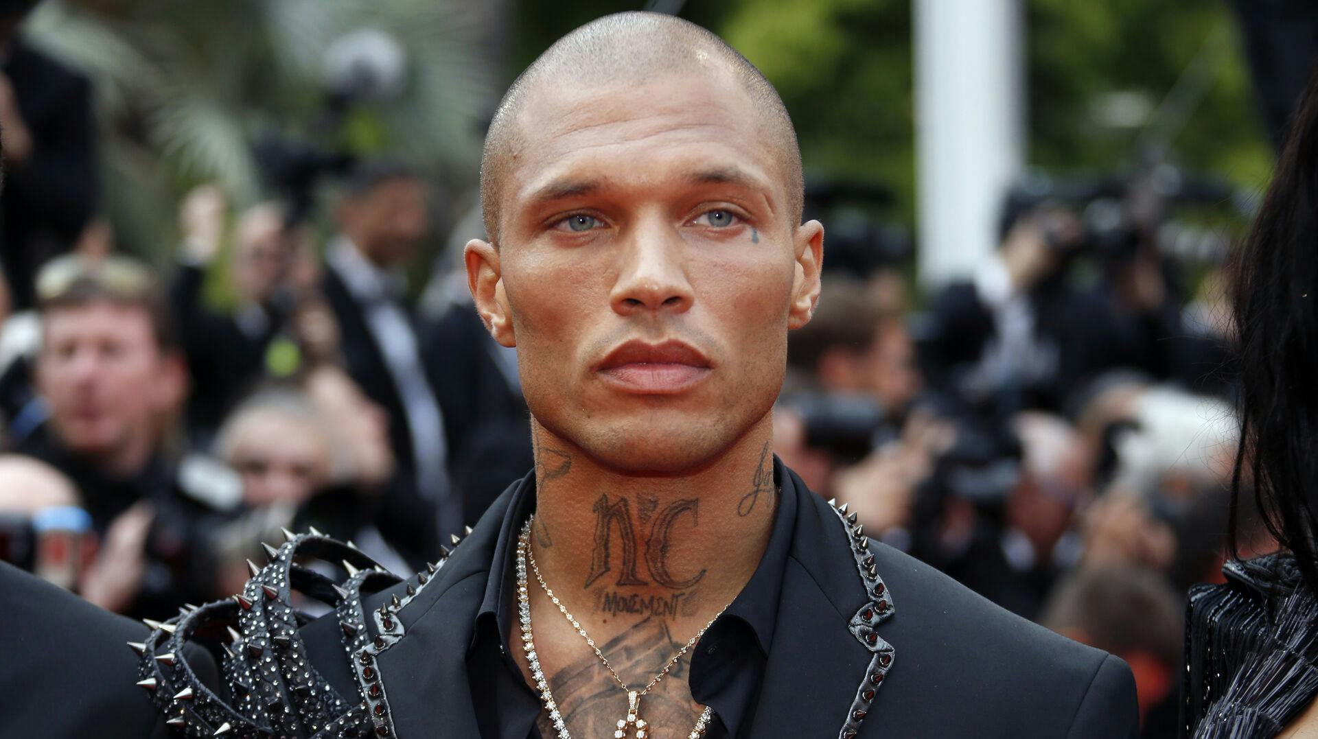 Man skulle ikke tro det, men Jeremy Meeks har ikke dyrket lagengymnastik i flere år.