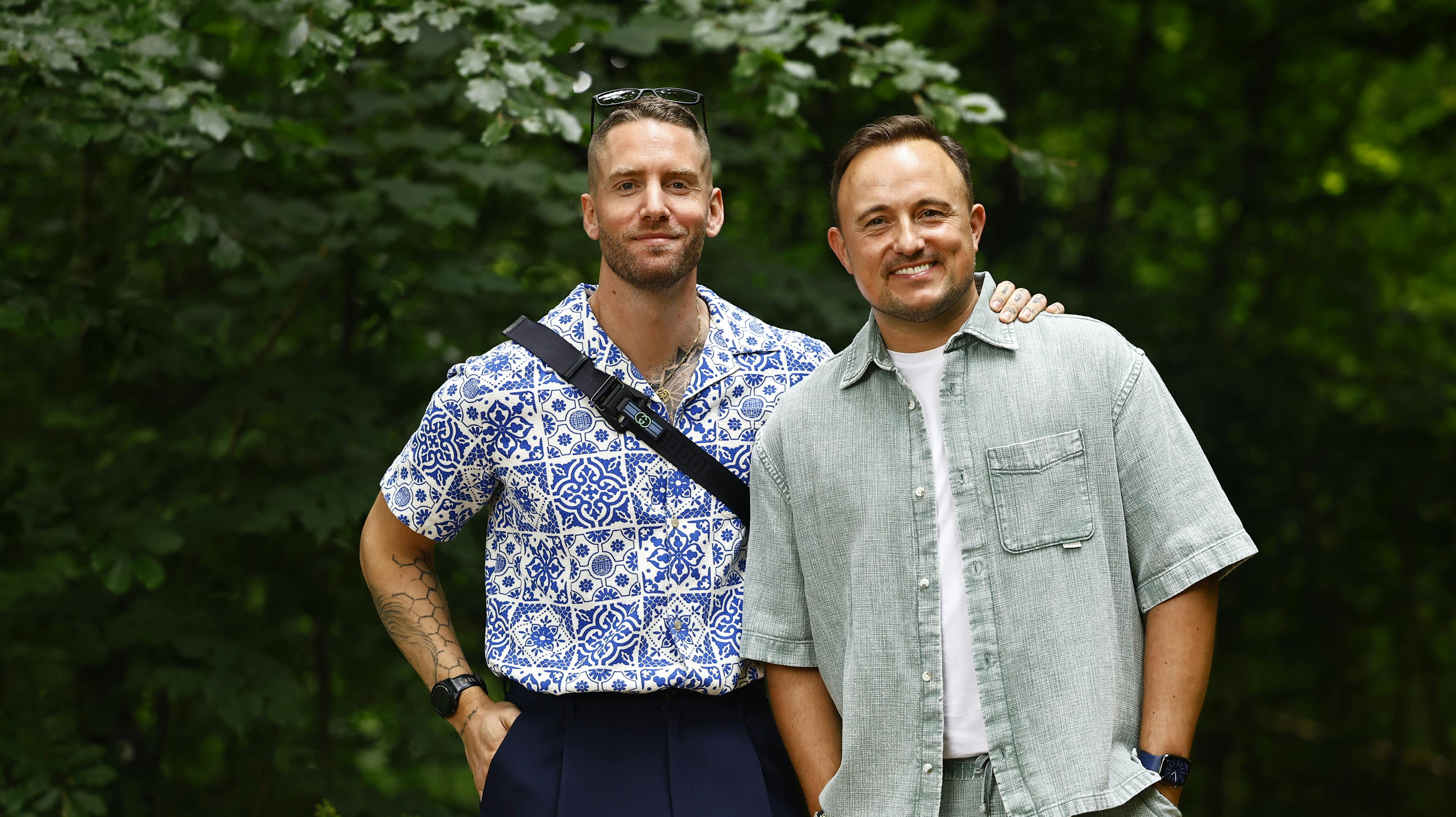 Thomas Evers Poulsen og Sæþór Kristínsson fejrer deres bryllypsrejse i Skanderborg til Smukfest. 