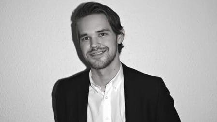 34-årige Philip Westh sidder lige nu i fængsel for blandt andet drab. Imens bliver flere personer dømt for at have delt drabsmandens navn tilbage i 2023.