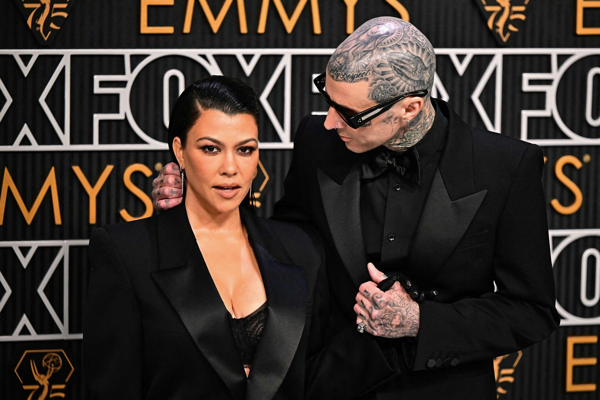 Kourtney Kardashian og Travis Barker venter IKKE endnu et barn.