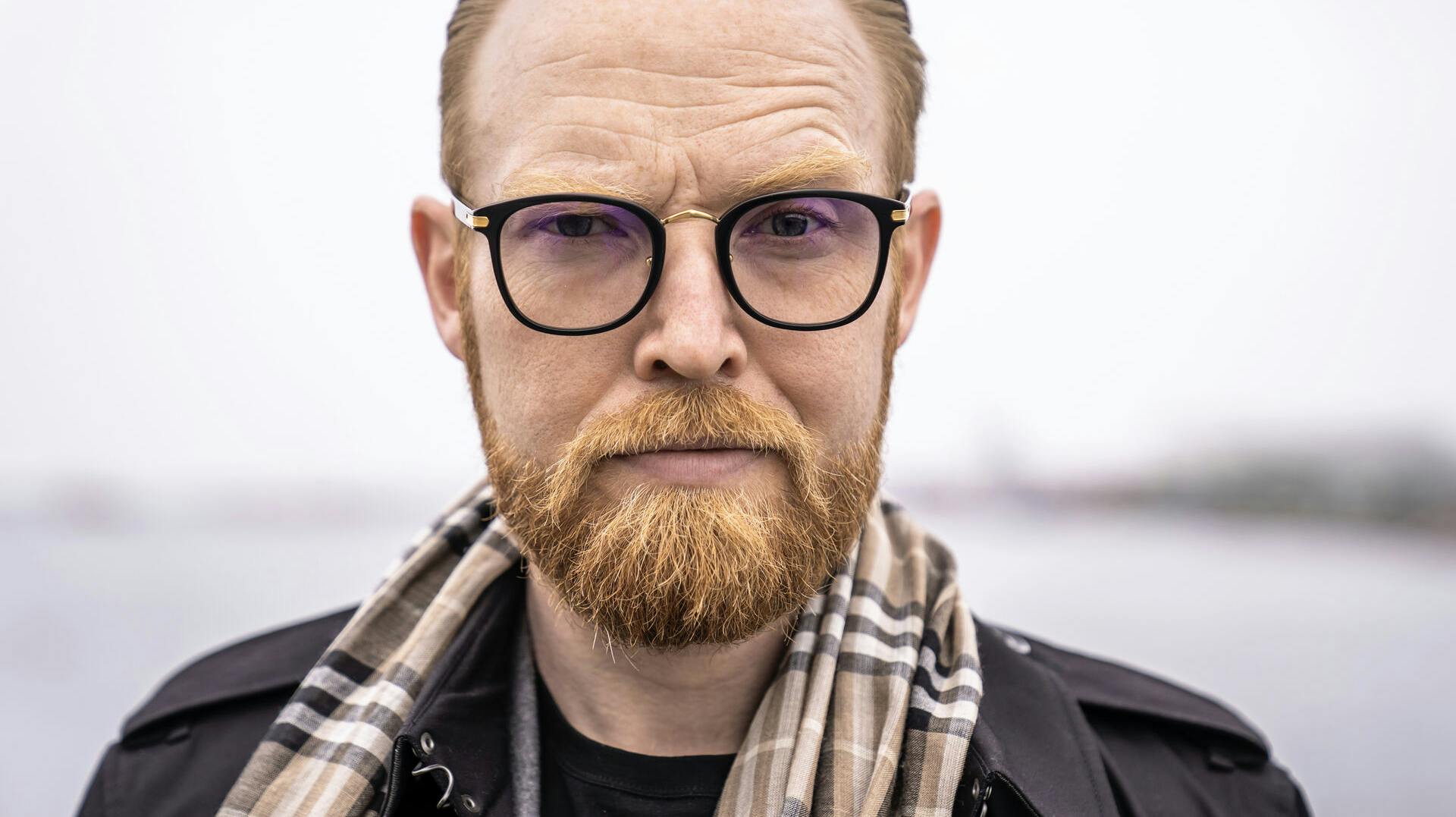 Jan Hellesøe. Psykologisk manipulator og tv-vært i programserien Fuckr med dn hjrne.