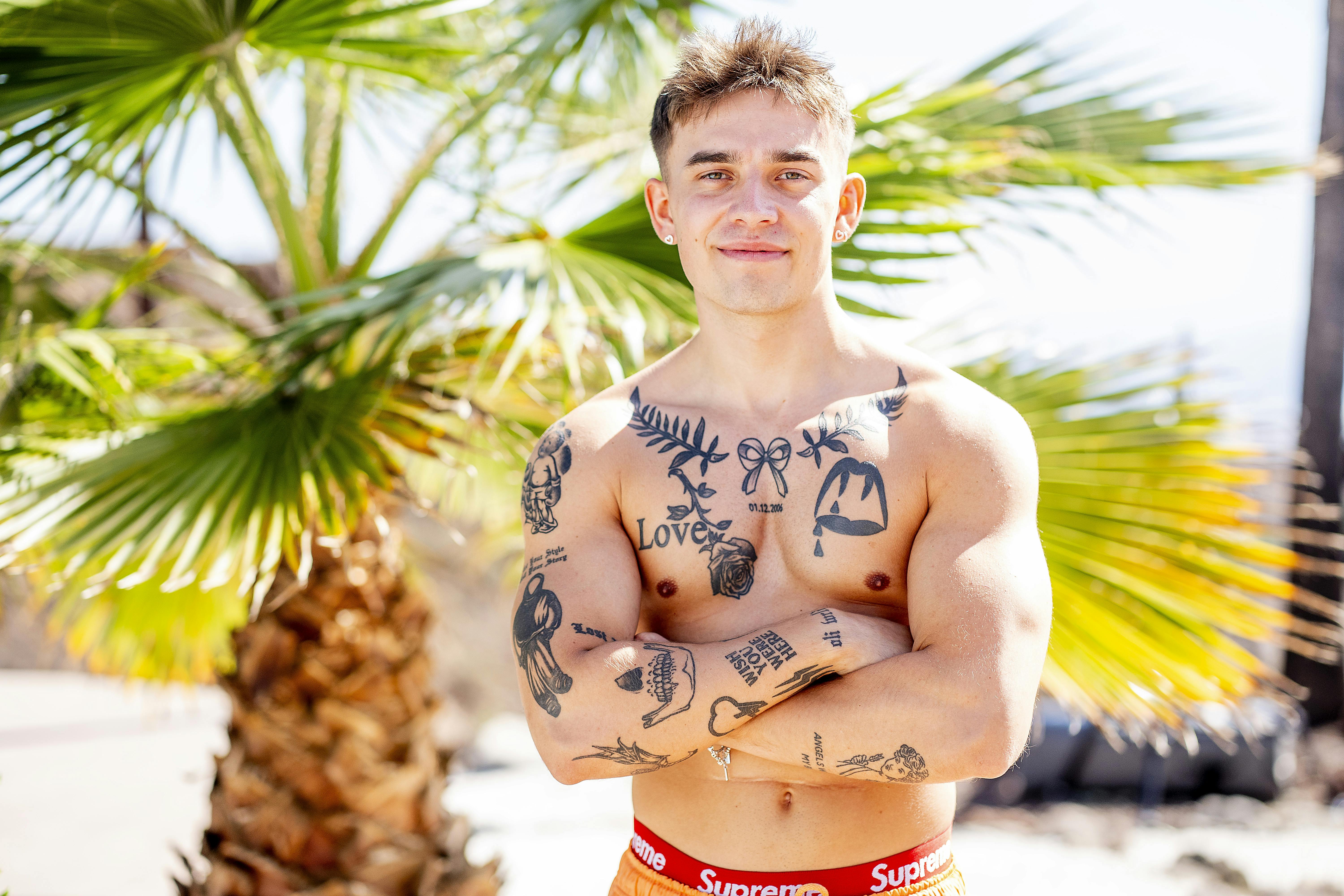 Oliver har et helt bestemt fif, når det kommer til at score damer.