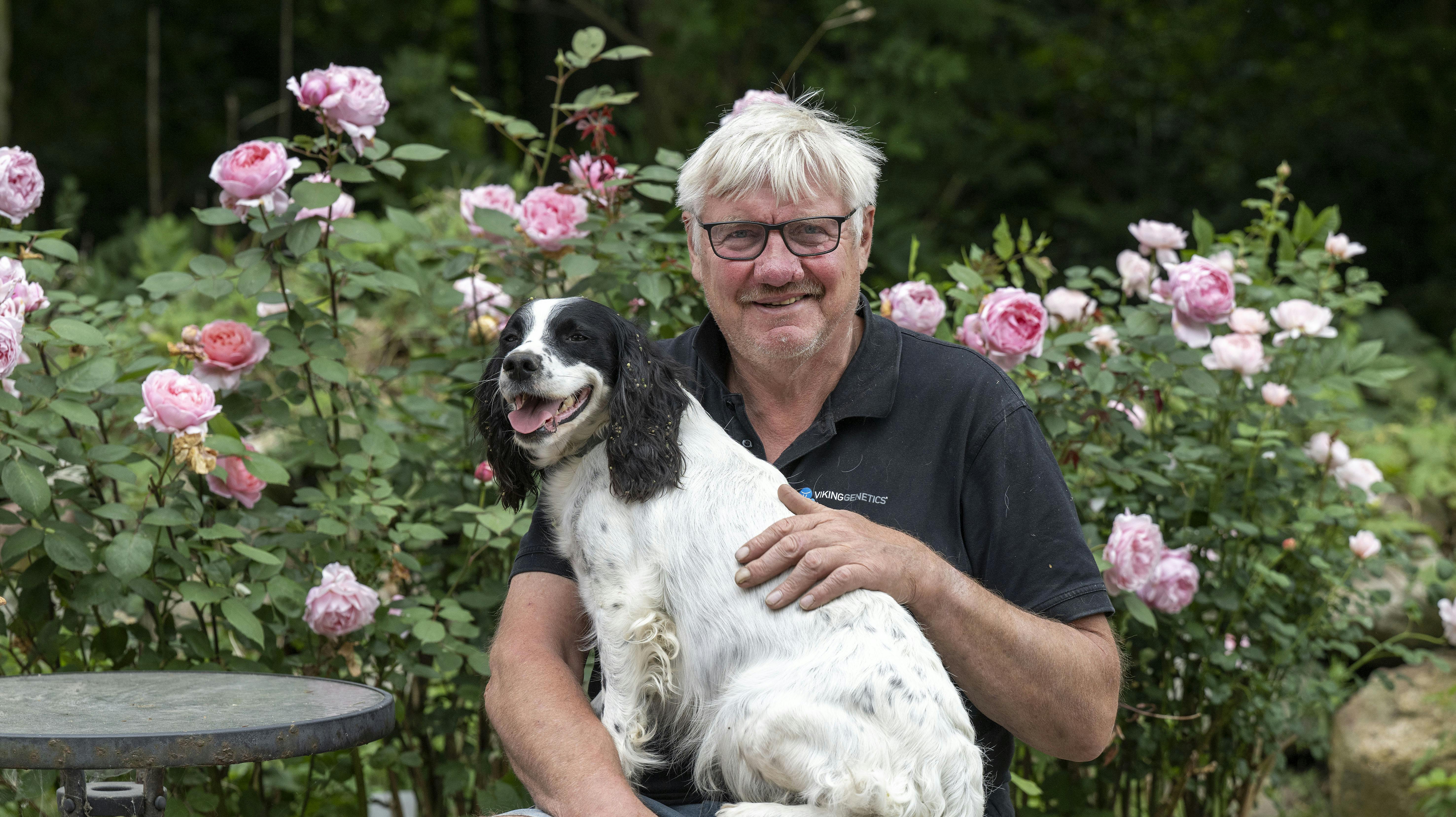 Siden 63-årige Lars Poulsen blev skilt for tre år siden, har han været til nogle singlearrangementer, men det har ikke ført til den store kærlighed. – Der har været noget flirt, men det har ikke udviklet sig til mere, larer den gæve landmand.