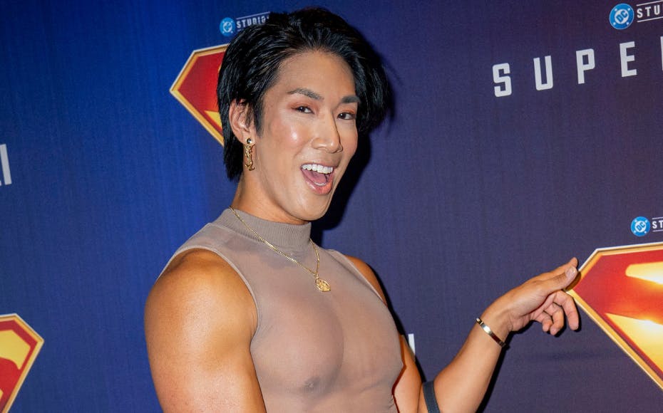 Sy Lee vil ikke være ved sin alder, men nu er den altså kommet frem.