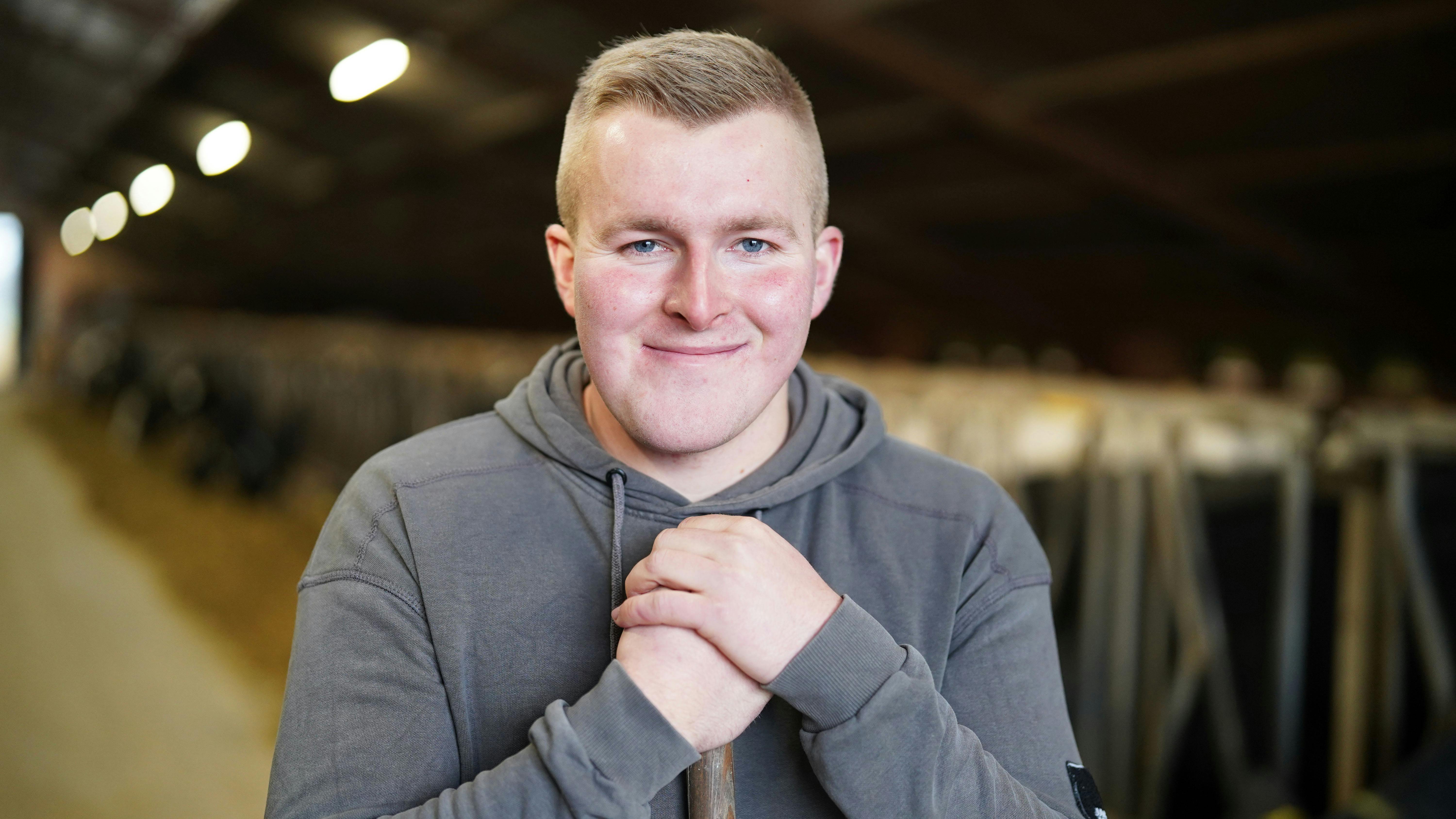 Emil måtte sige farvel til Cecilie tidligt i programmet.