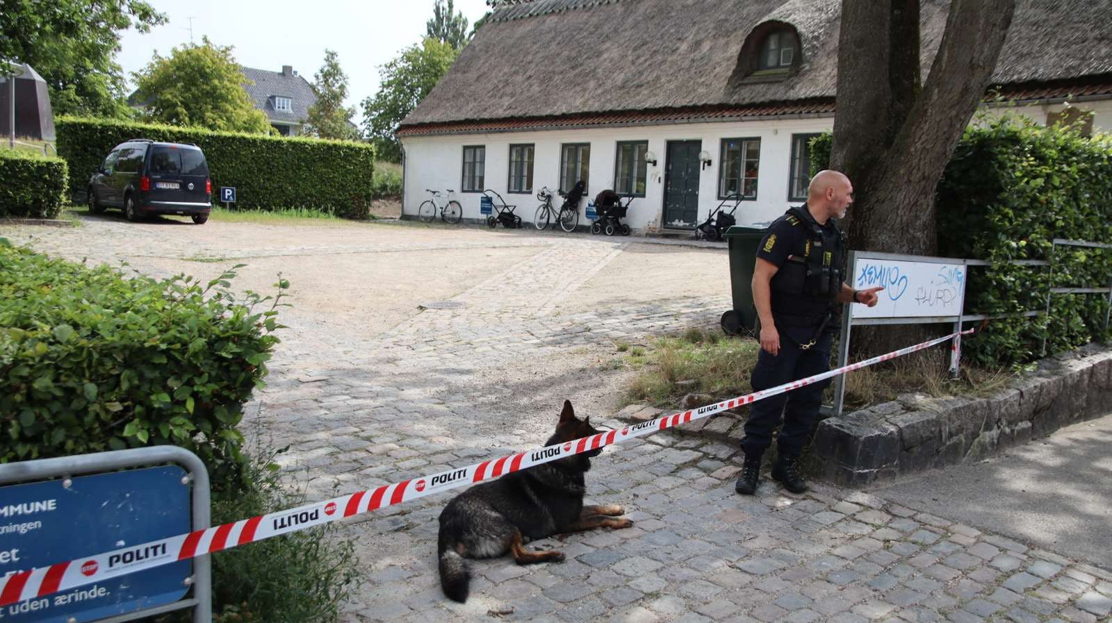 To personer er fragtet på hospitalet i forbindelse med et knivstikkeri i Brønshøj.