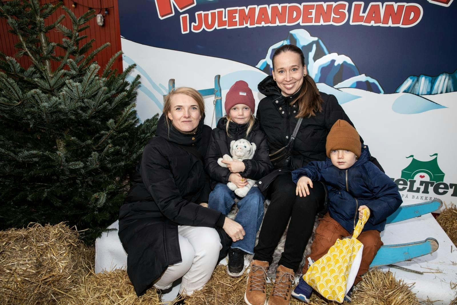 Merete Mærkedahl og Anna Windfeld har sammen to børn. De ses her sammen i 2022.