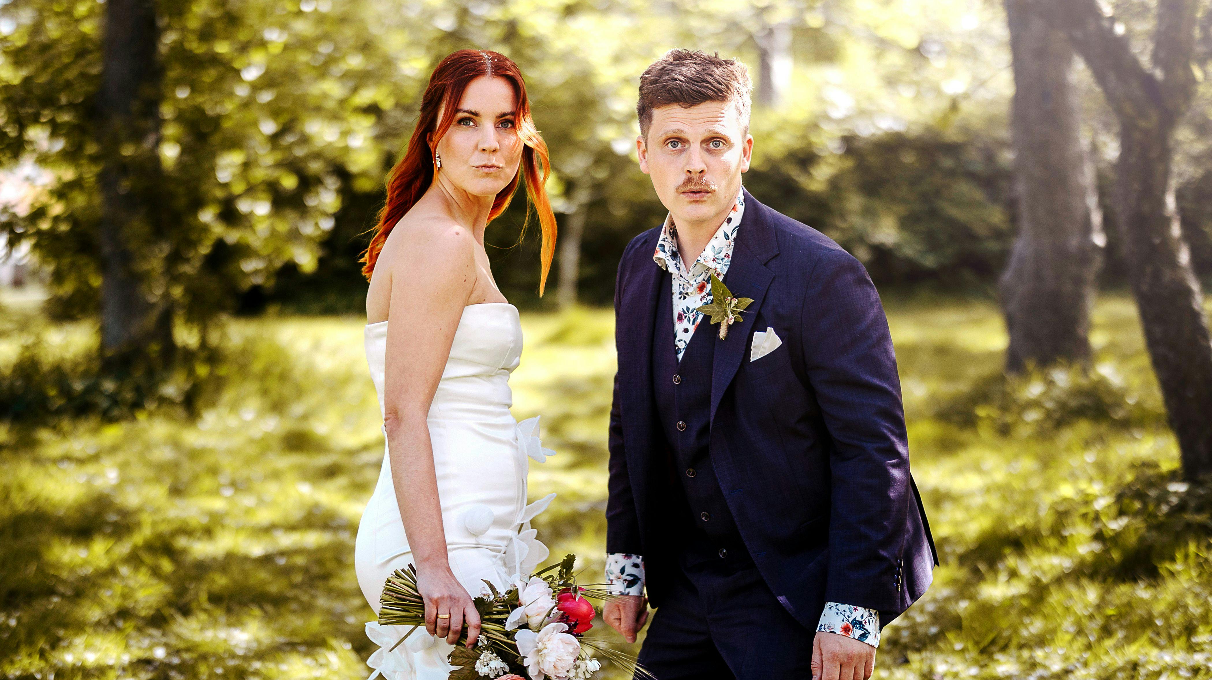 Amalie og Otto viser lignende personlighedstyper, da den kort efter deres første møde står på bryllupsfotografering.