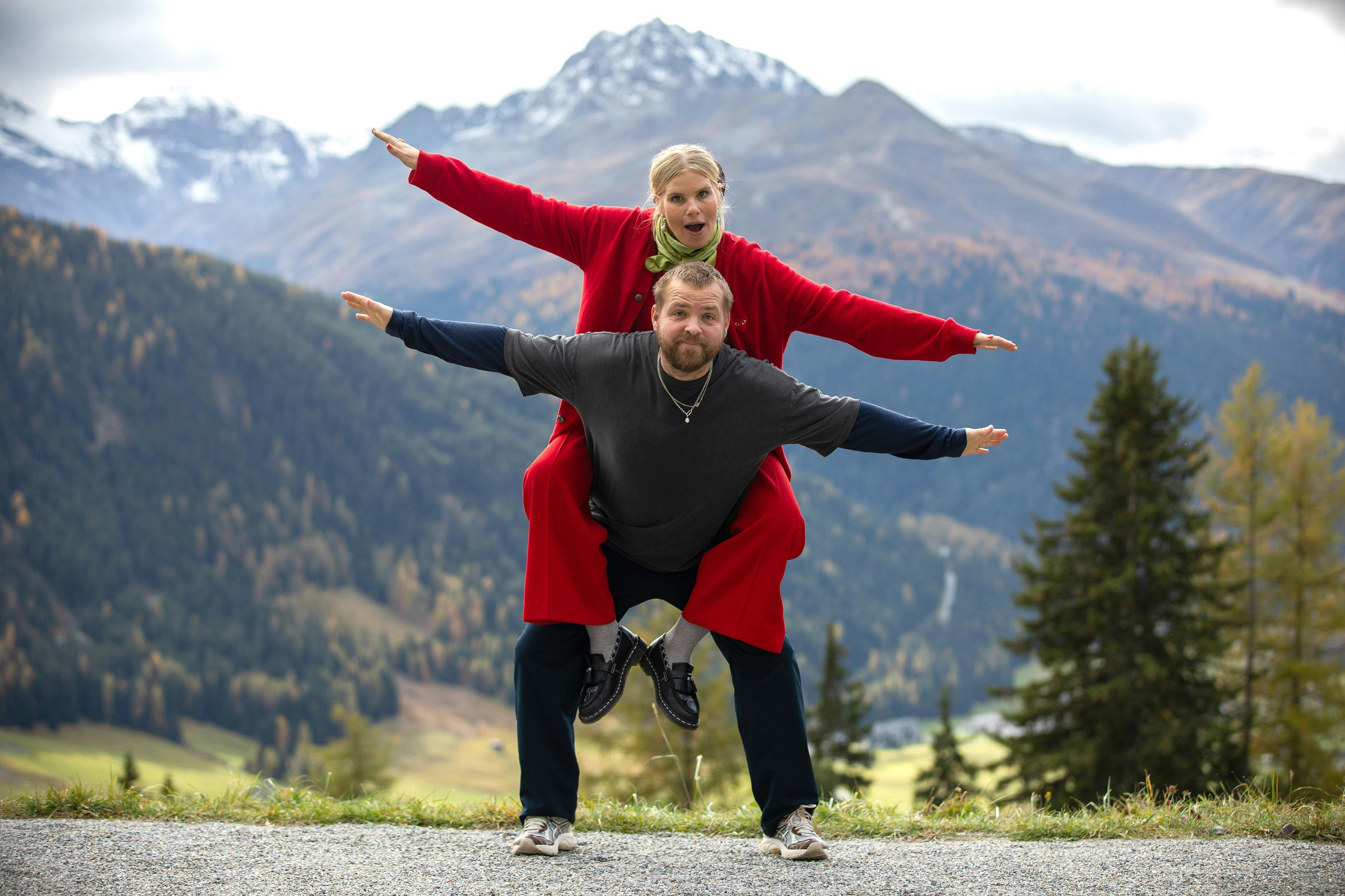 Joachim Ingversen og Sofie Linde har vækket danskernes lyst til at rejse til Schweiz ifølge rejsesøgemaskinen Momondo.