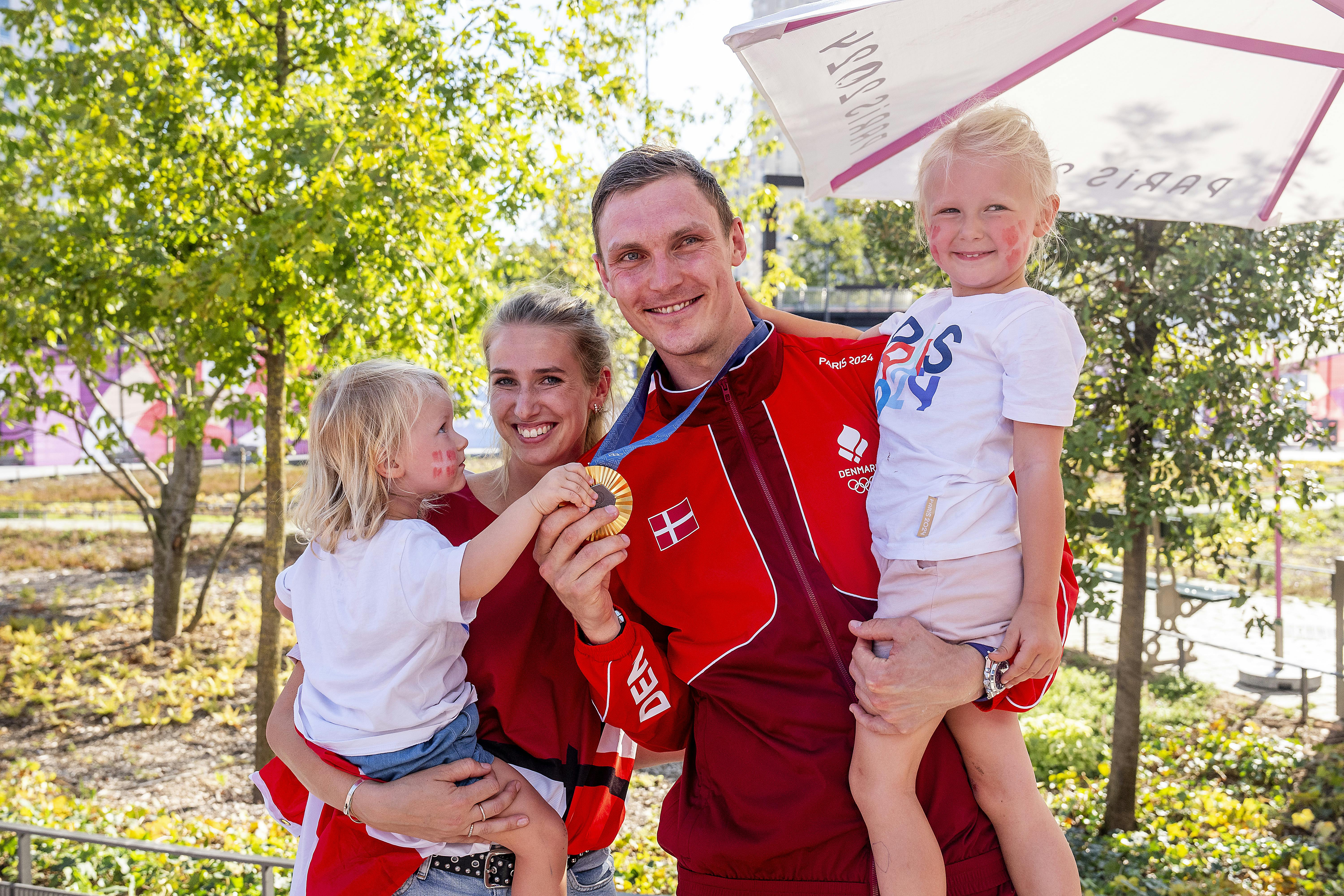 Natalia Koch Rohde og døtrene Vega og Aya har fejret alle farmands triumfer. 