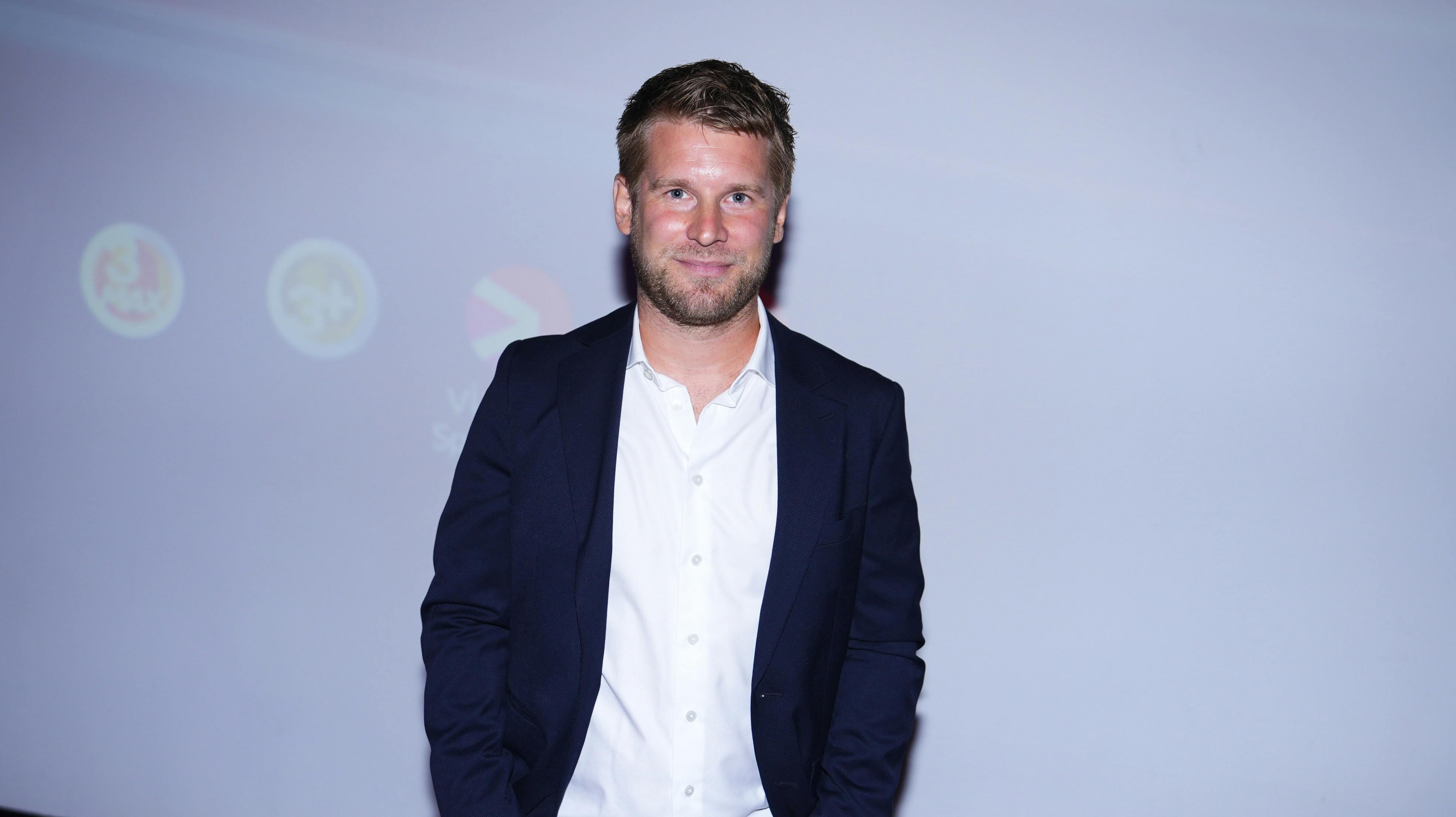 Mads Laudrup fortæller om livet som far, og hvordan man får det til at hænge sammen med en hverdag med skiftende arbejdstider.