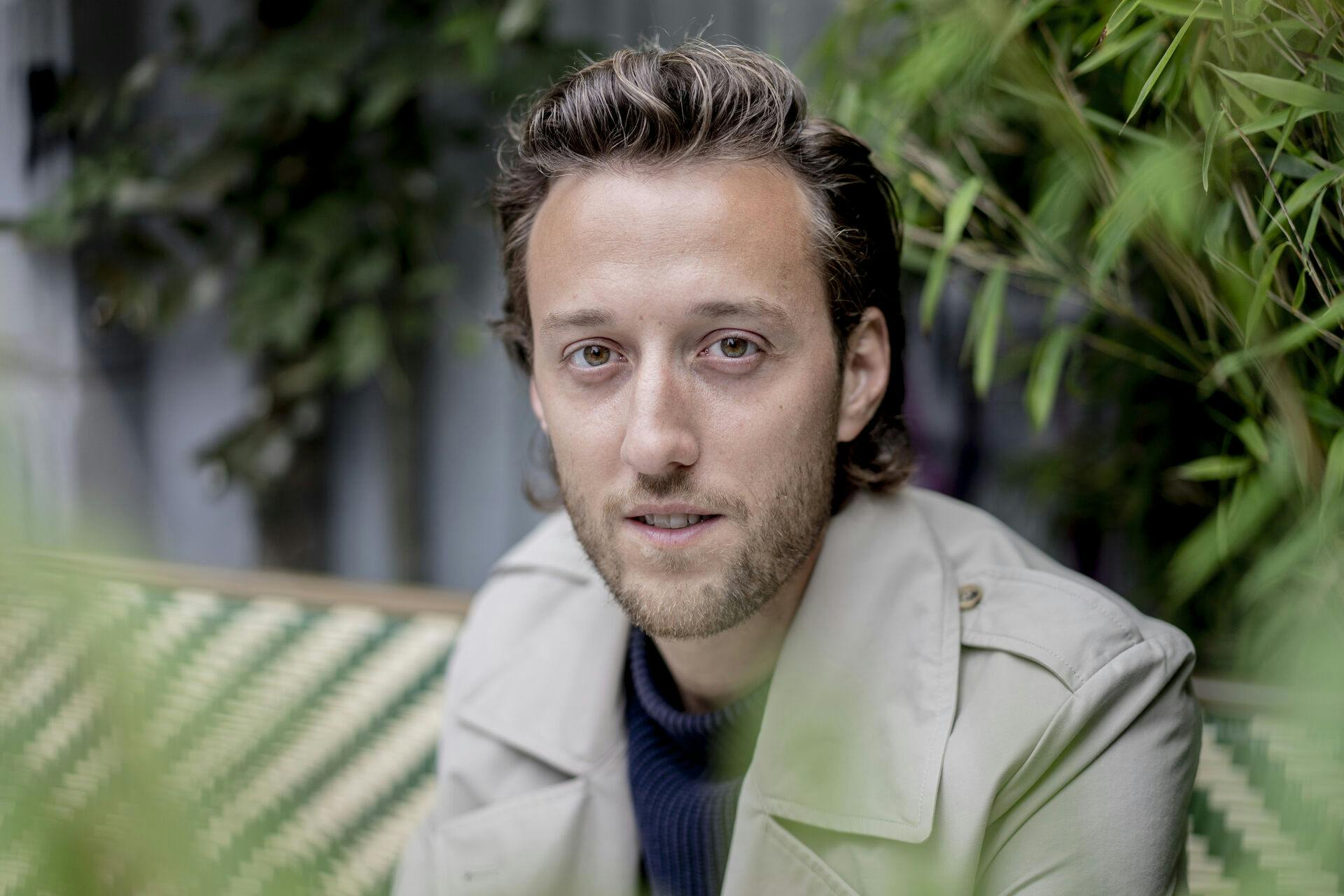 Esben Bjerre købte aktiverne ud af Arne Aksel 2.0 og stiftede et nyt firma. Men nu er han altså helt ude af gardinbranchen.