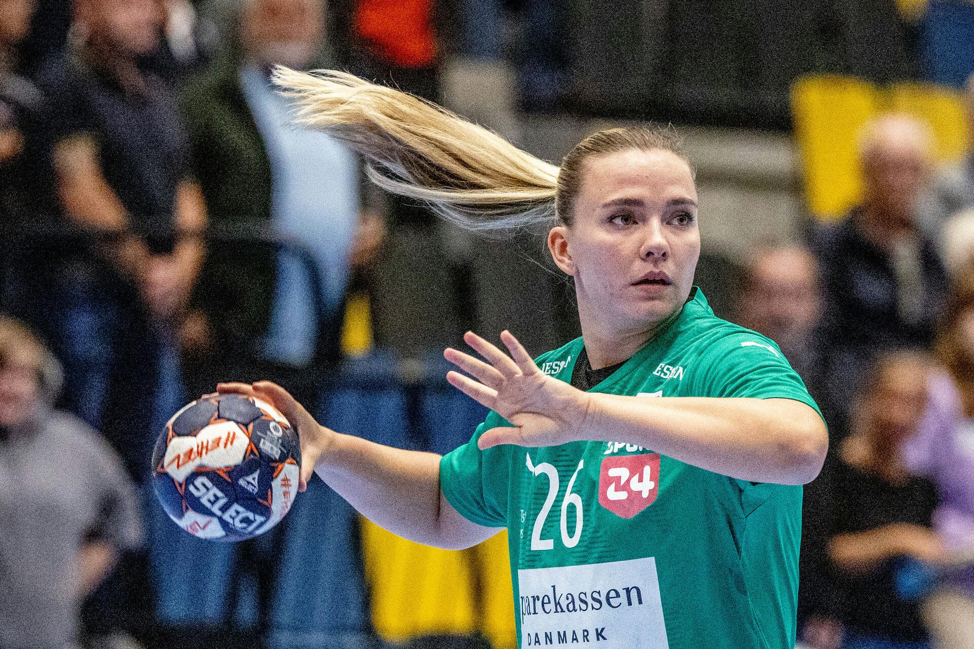 Viborg HK skrev fredag formiddag, at Christina Pedersen stoppede i klubben med øjeblikkelig virkning, men kort efter fjernede klubben pressemeddelelsen.
