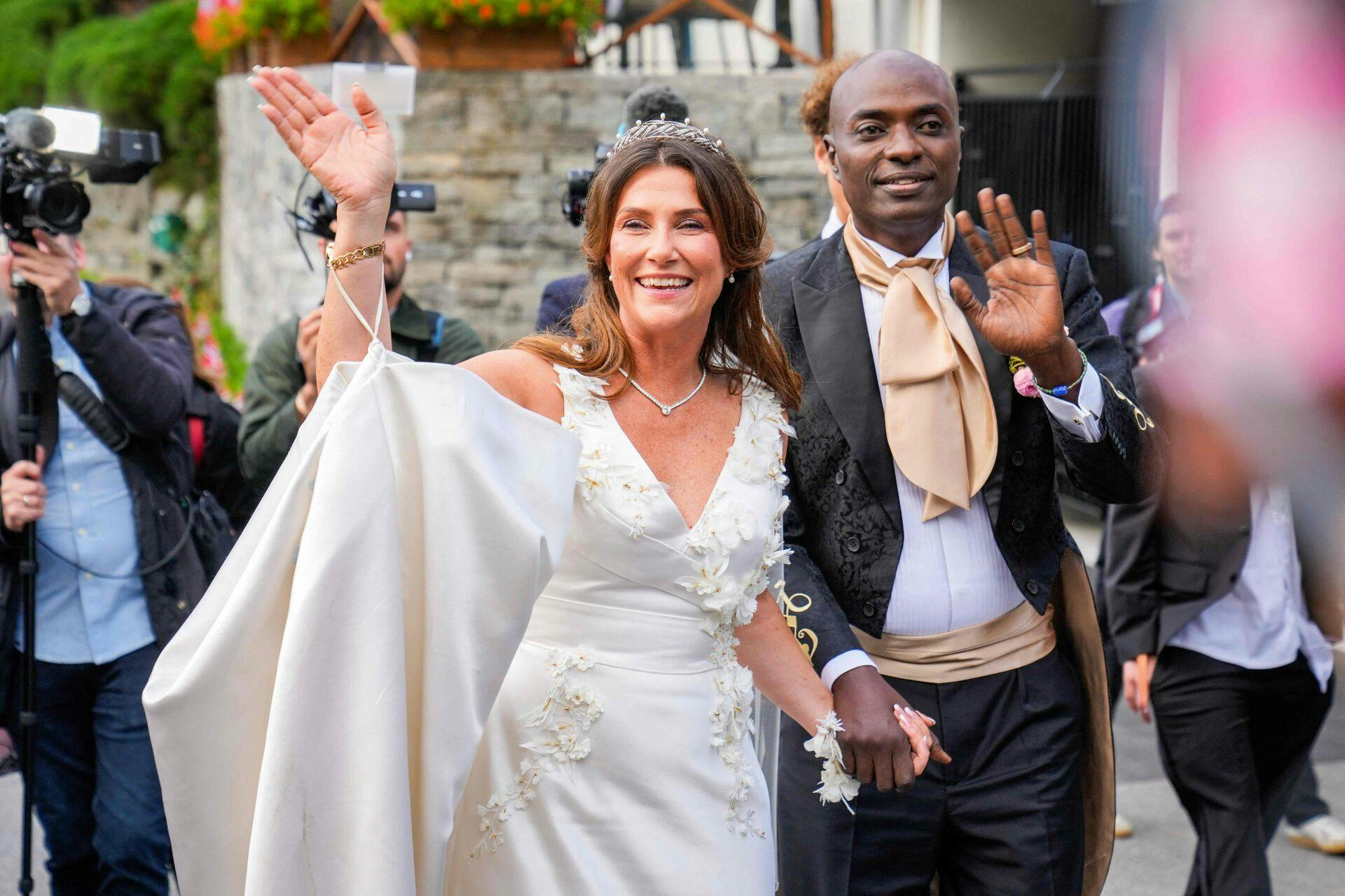 Nu er der nyt om den omdiskutrede Netflix-dokumentar om prinsesse Märtha Louise og Durek Verrett.