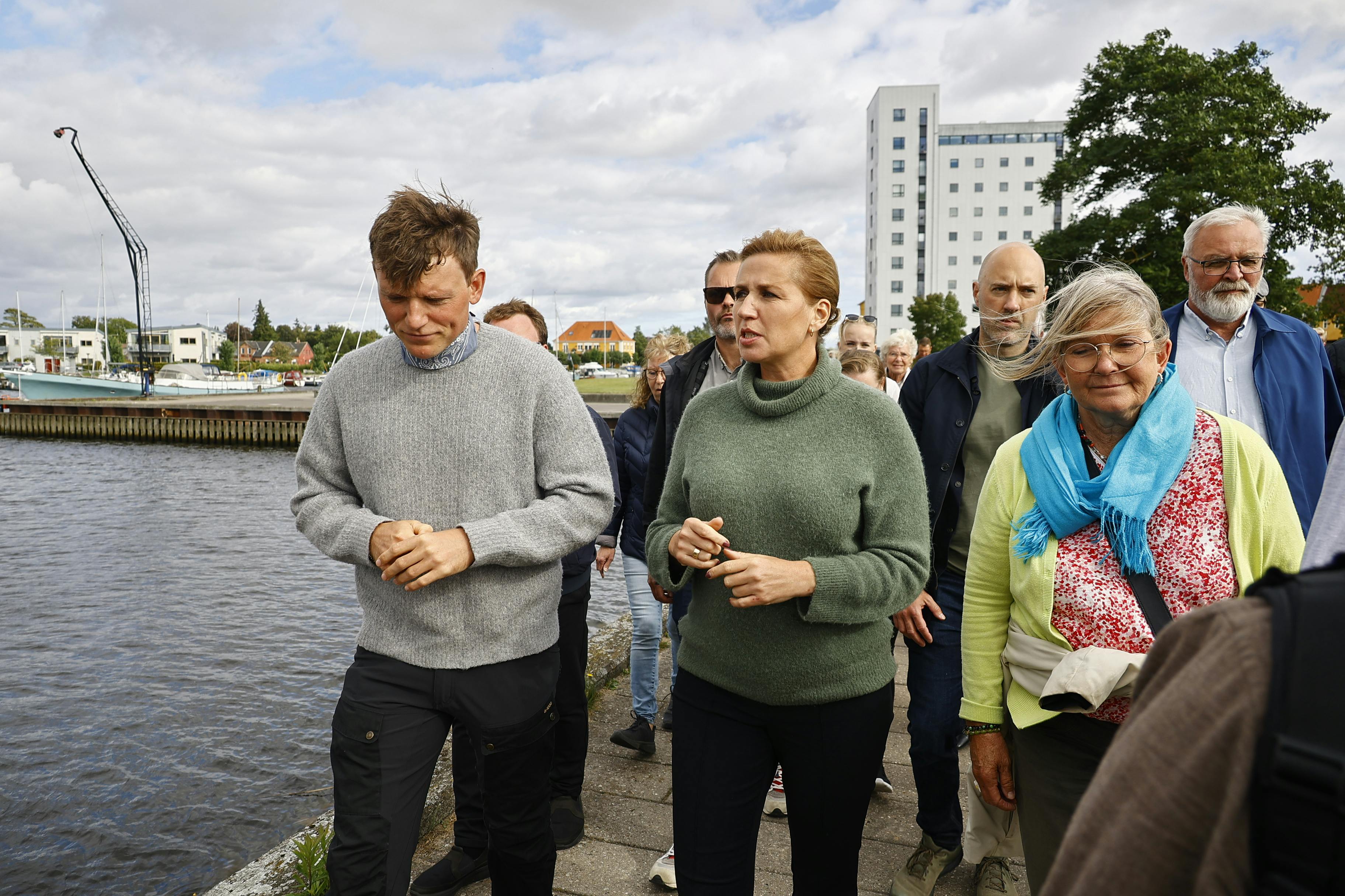 Tobias Hamann fik fredag lov til at tale med statsminister Mette Frederiksen, da han gik med på en vandretur i Sakskøbing.