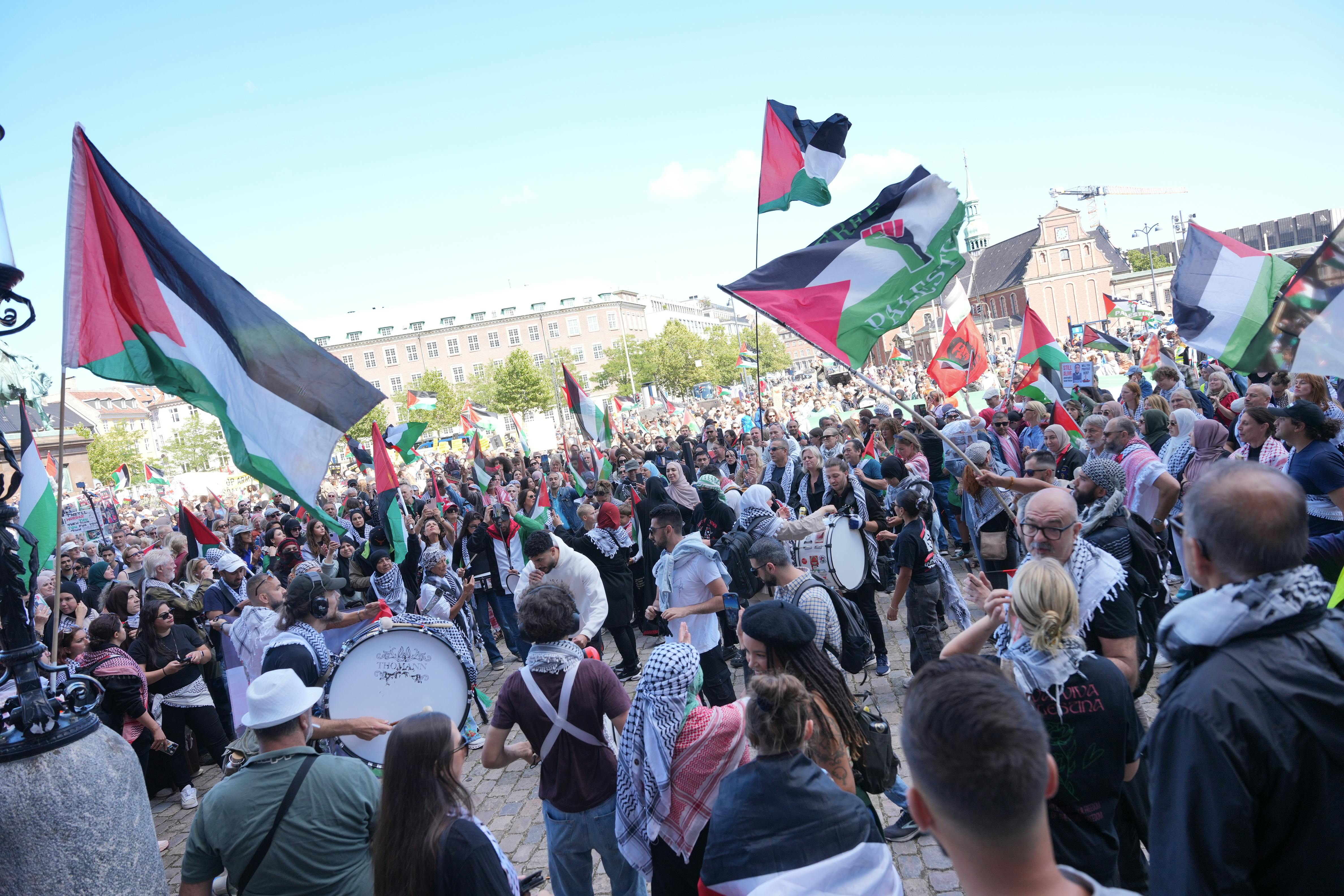 Demonstration for et frit Palæstina går gennem København søndag den 24. august 2025.