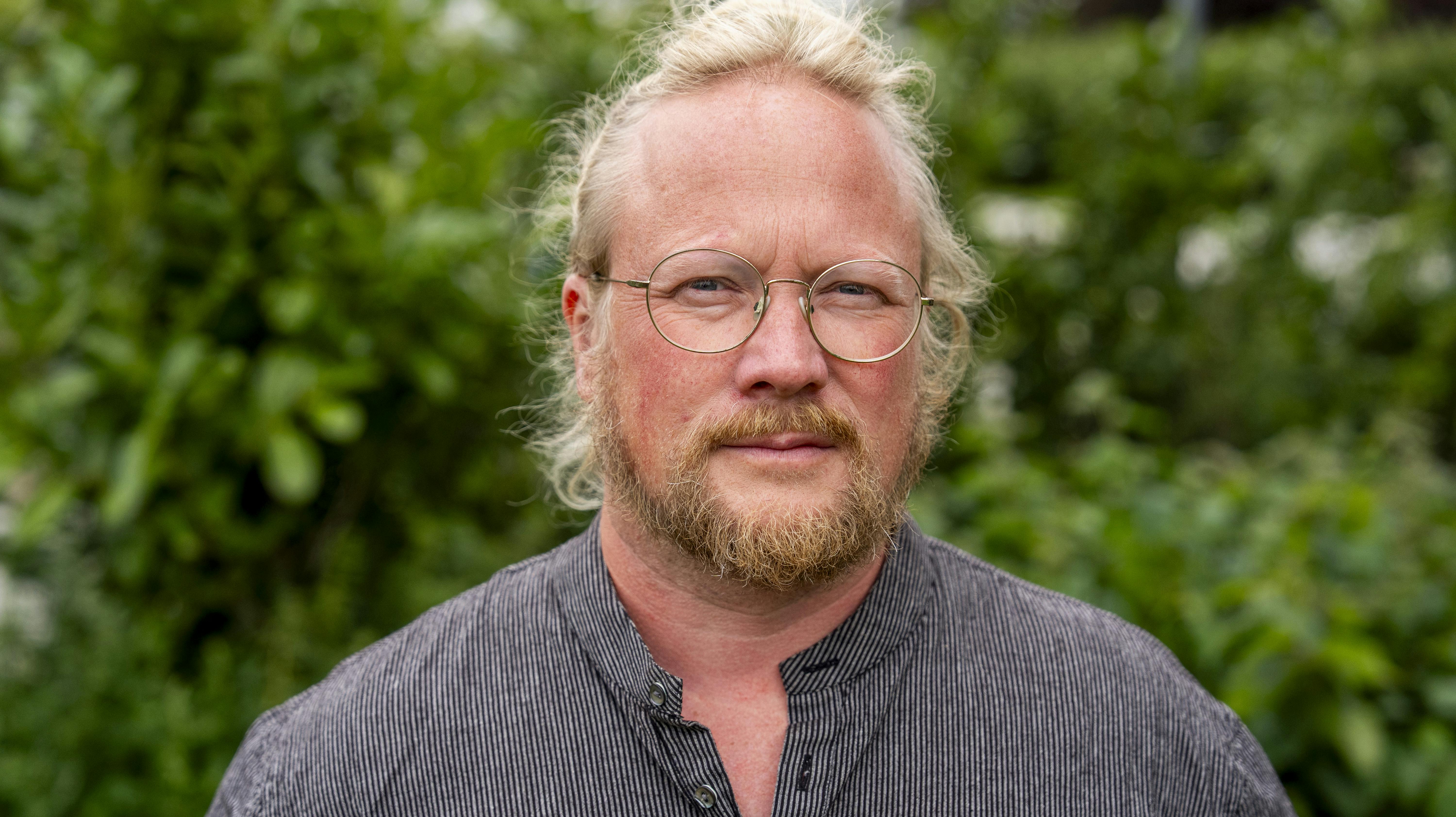 Nu skal der ske noget nyt for Markus Hvass. Han vil gå ind i politik.