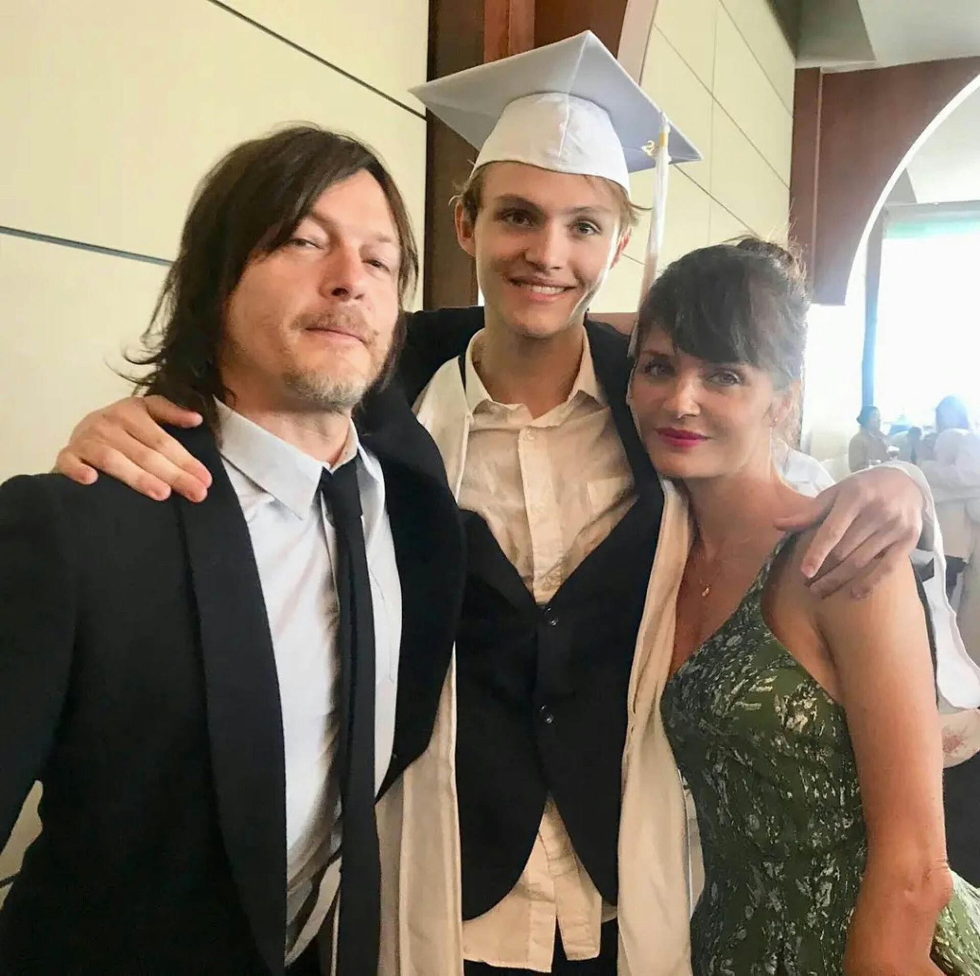 Mingus Reedus er søn af skuespiller Norman Reedus og den danske supermodel Helena Christensen.