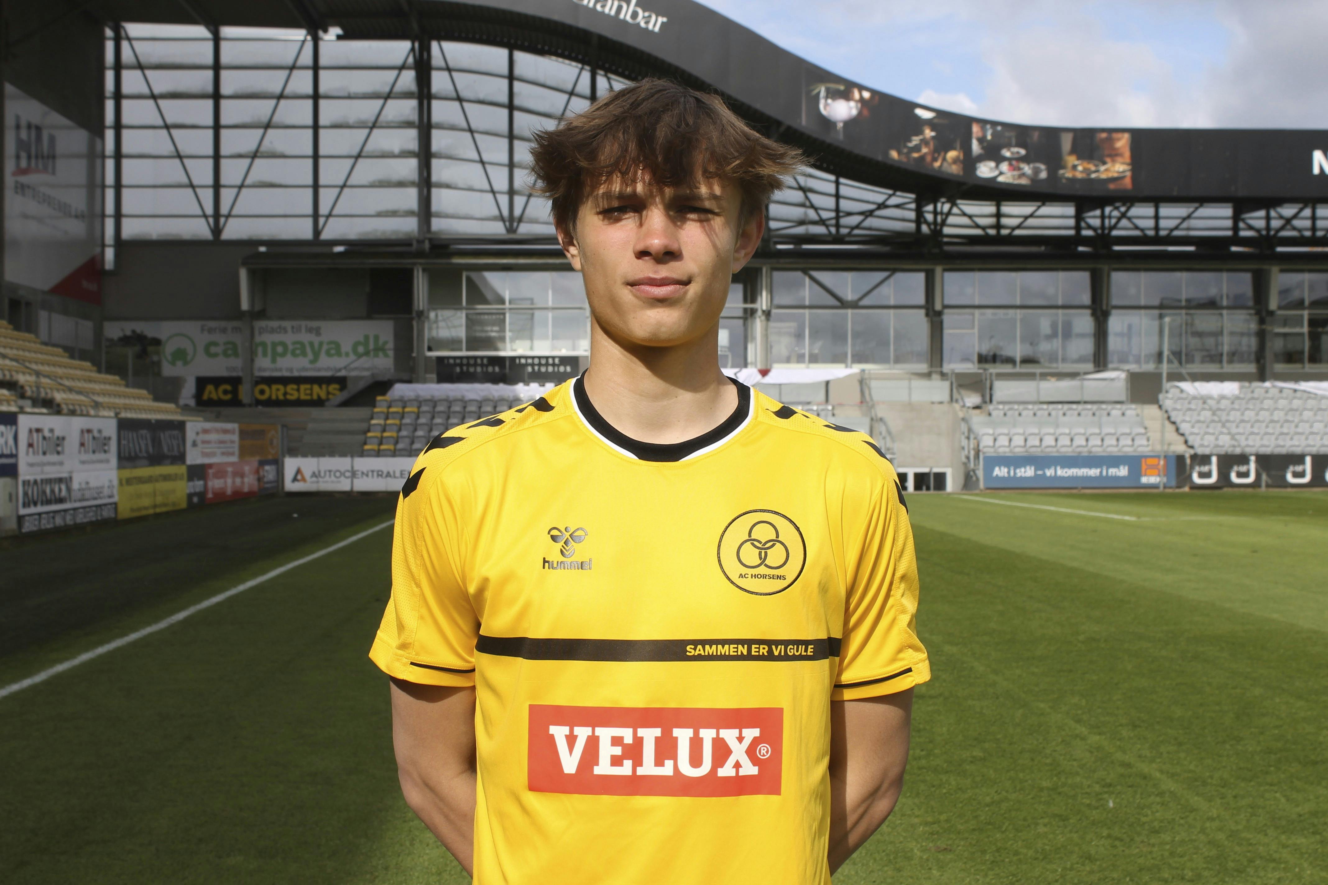 Frederik Roslyng skifter fra AC Horsens til tyske Holstein Kiel.&nbsp;