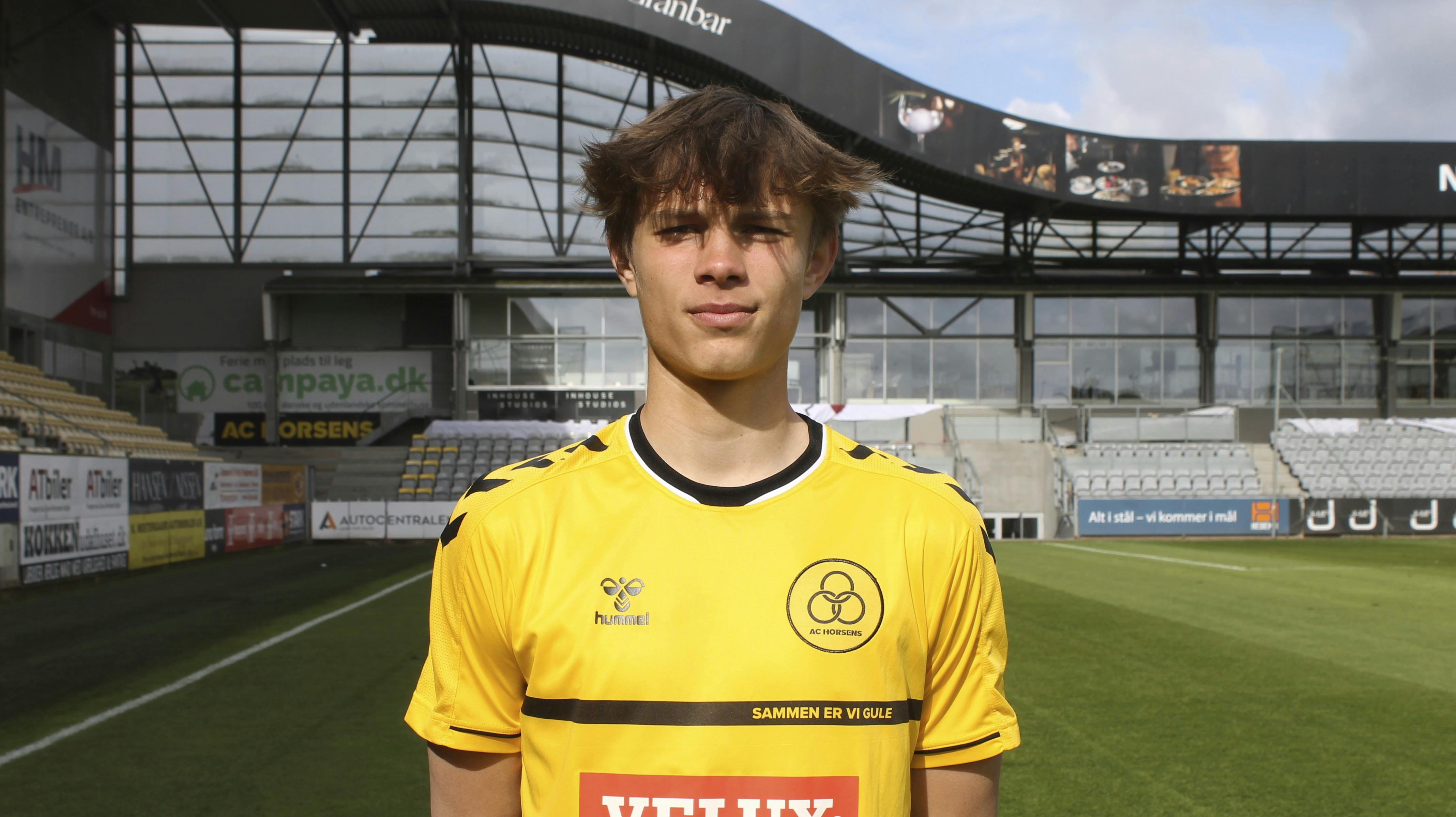 Frederik Roslyng skifter fra AC Horsens til tyske Holstein Kiel. 