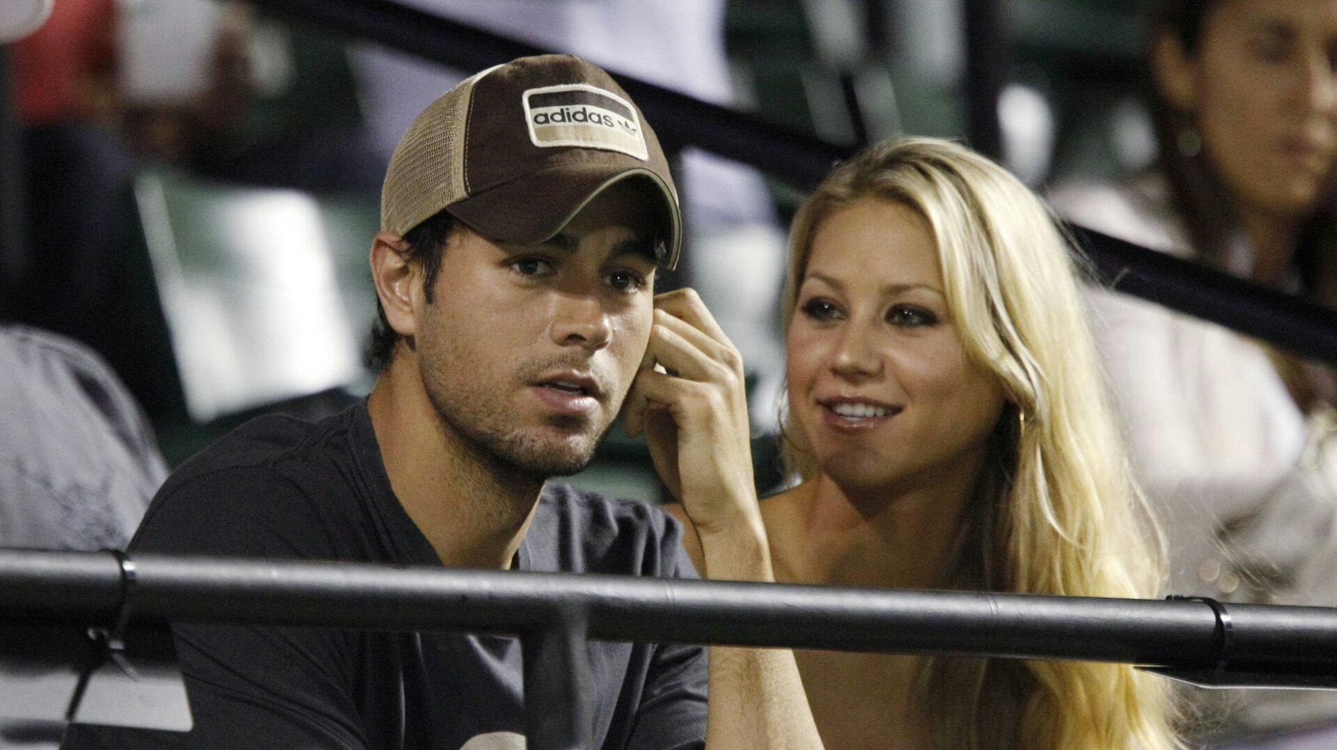 Enrique Iglesias og Anna Kournikova skal atter være forældre, hvis man skal tro det spanske medie Hola.